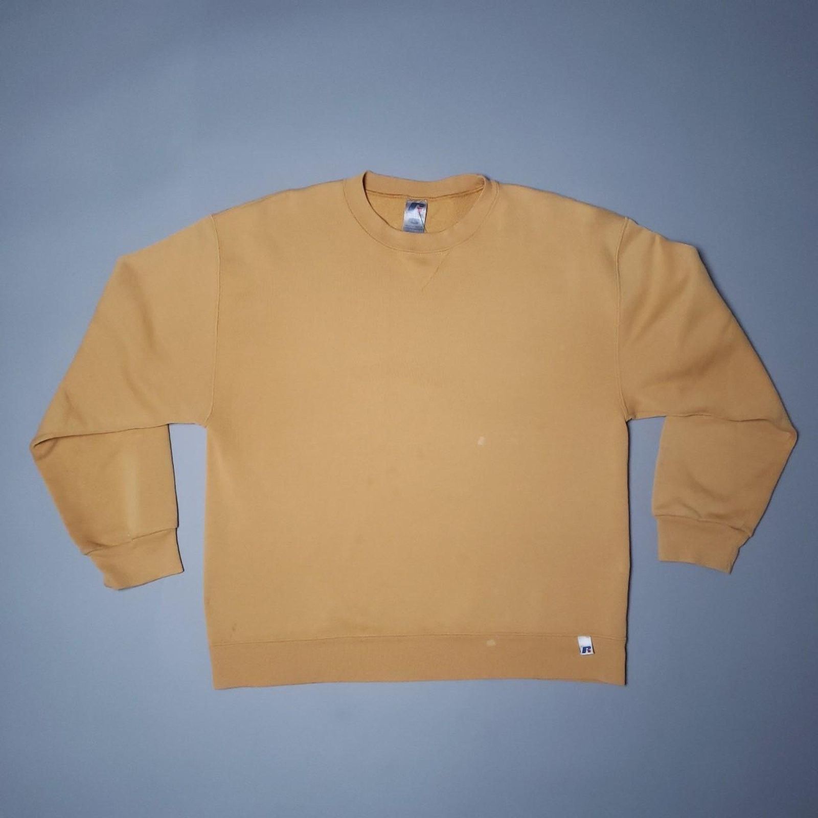 Russell Athletic Russel Athletic blank Mustard crewneck Mens Large Size US L / EU 52-54 / 3 - 1 Thumbnail