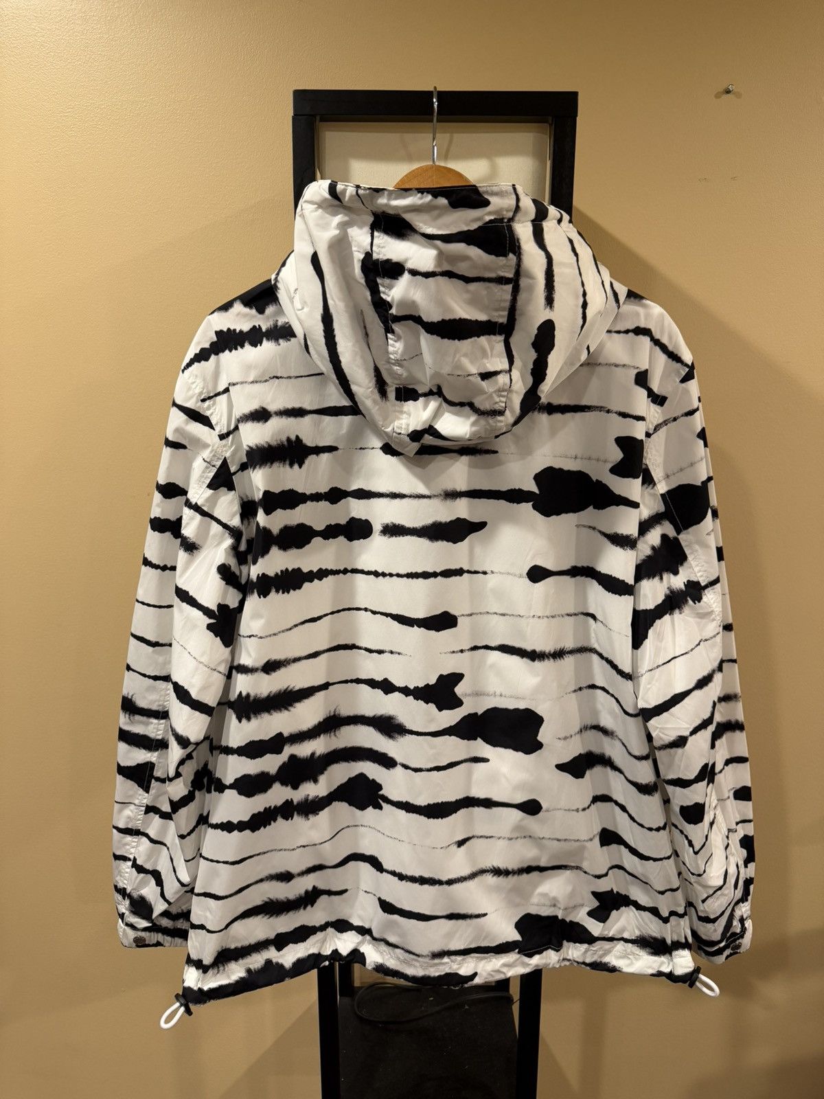 Burberry Burberry Tisci Watercolor Abstract Econyl Print Logo Hoodie Size US L / EU 52-54 / 3 - 4 Thumbnail