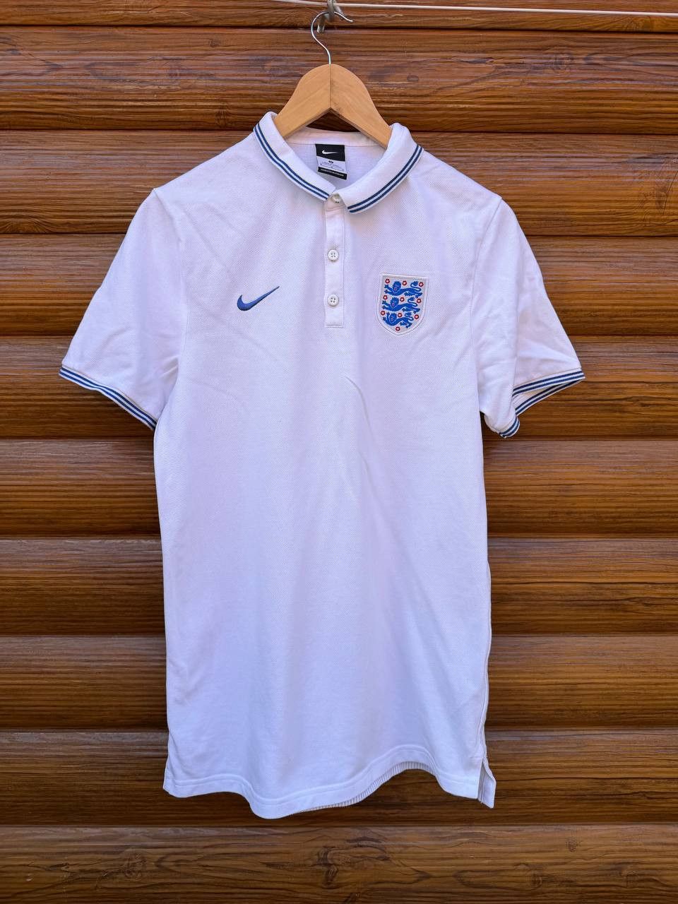 Nike ENGLAND NIKE FOOTBALL SOCCER POLO SIZE M Size US M / EU 48-50 / 2 - 1 Thumbnail