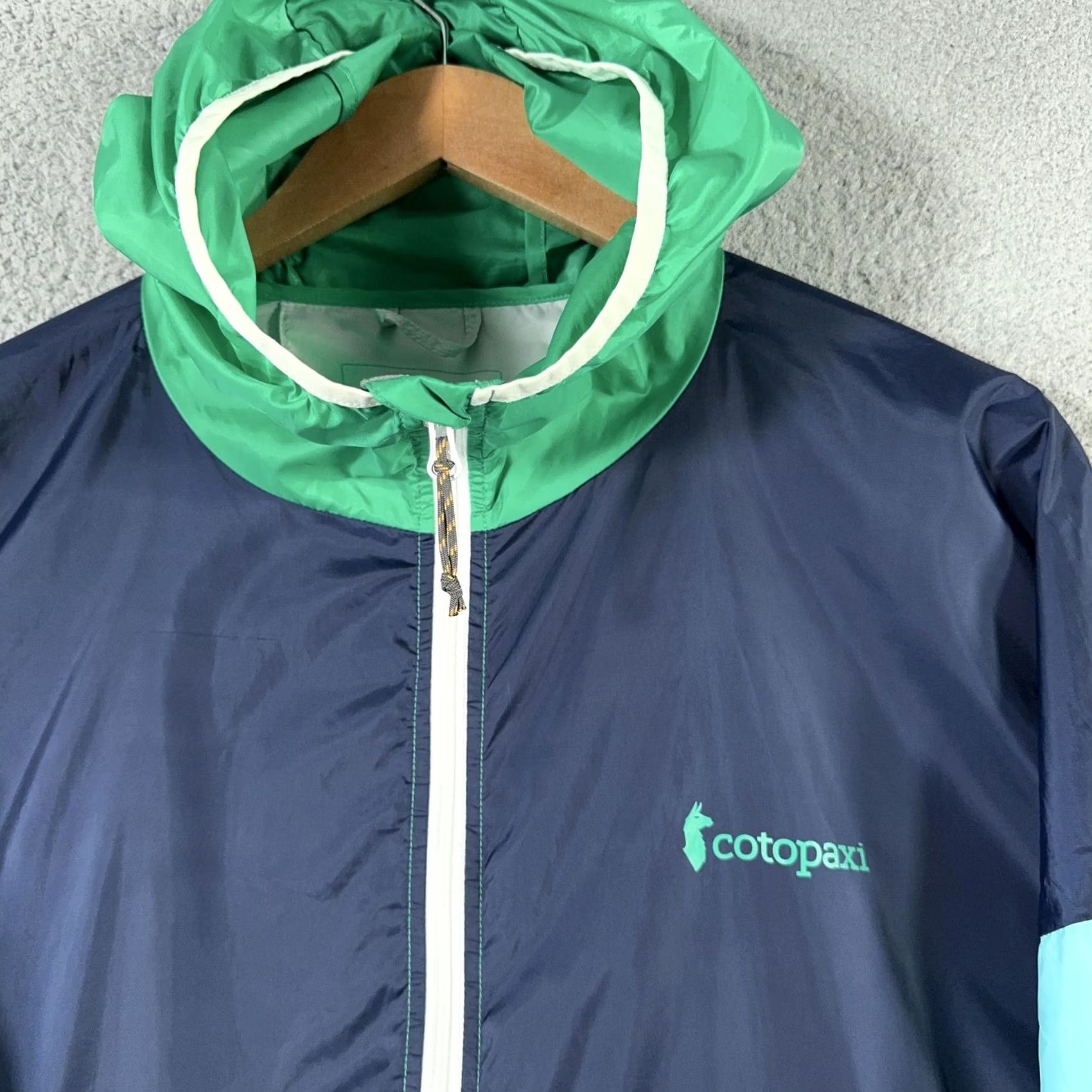 Cotopaxi VINTAGE? No. Size US M / EU 48-50 / 2 - 7 Thumbnail