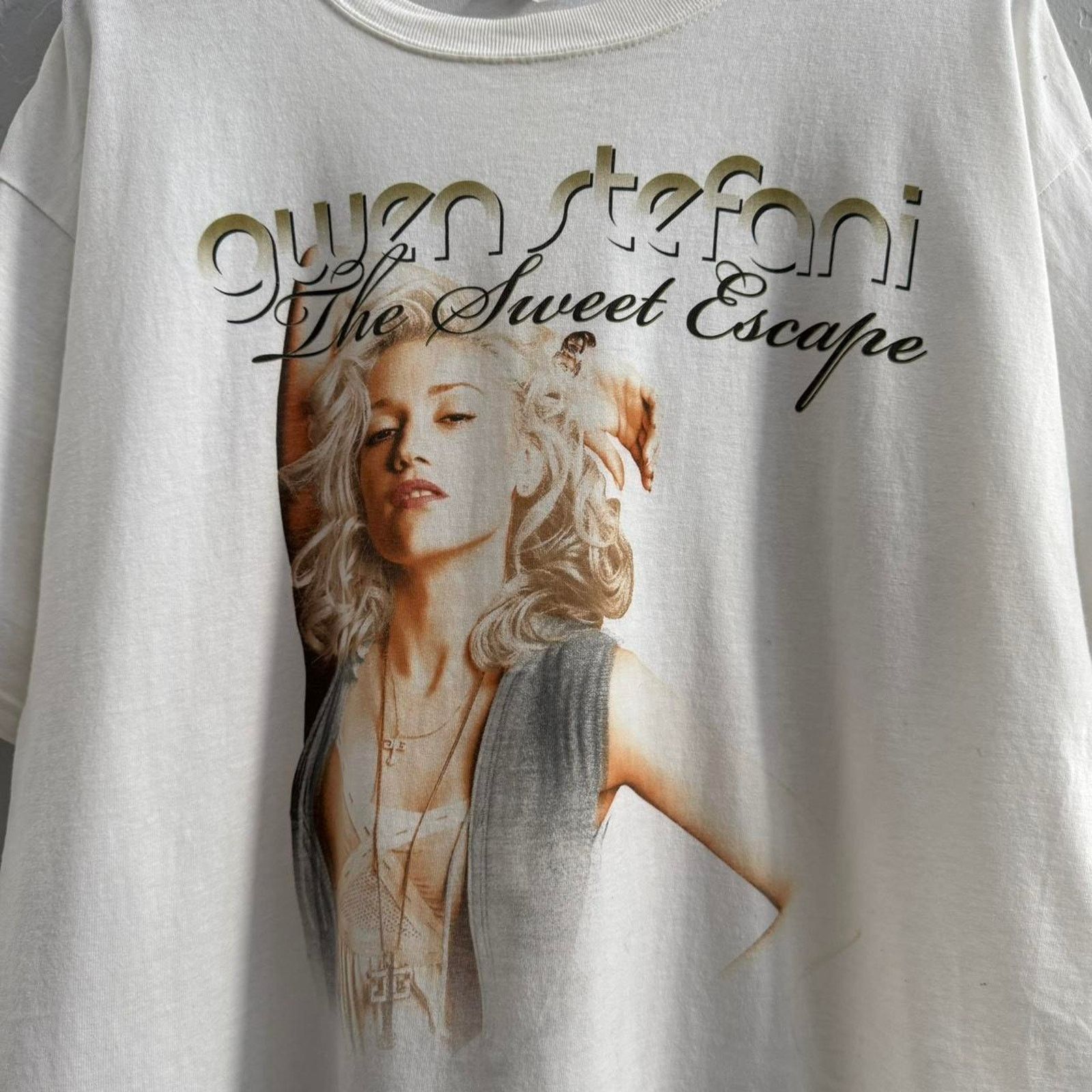 Anvil Vintage Gwen Stefani The Great Escape T-Shirt Size US XL / EU 56 / 4 - 3 Thumbnail