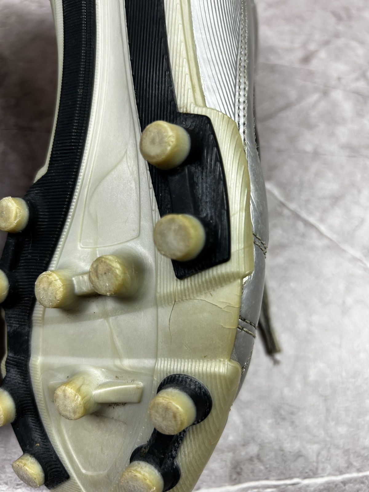 Nike Vintage Nike total 90 soccer boots size 7 Size US 7 / EU 40 - 20 Thumbnail