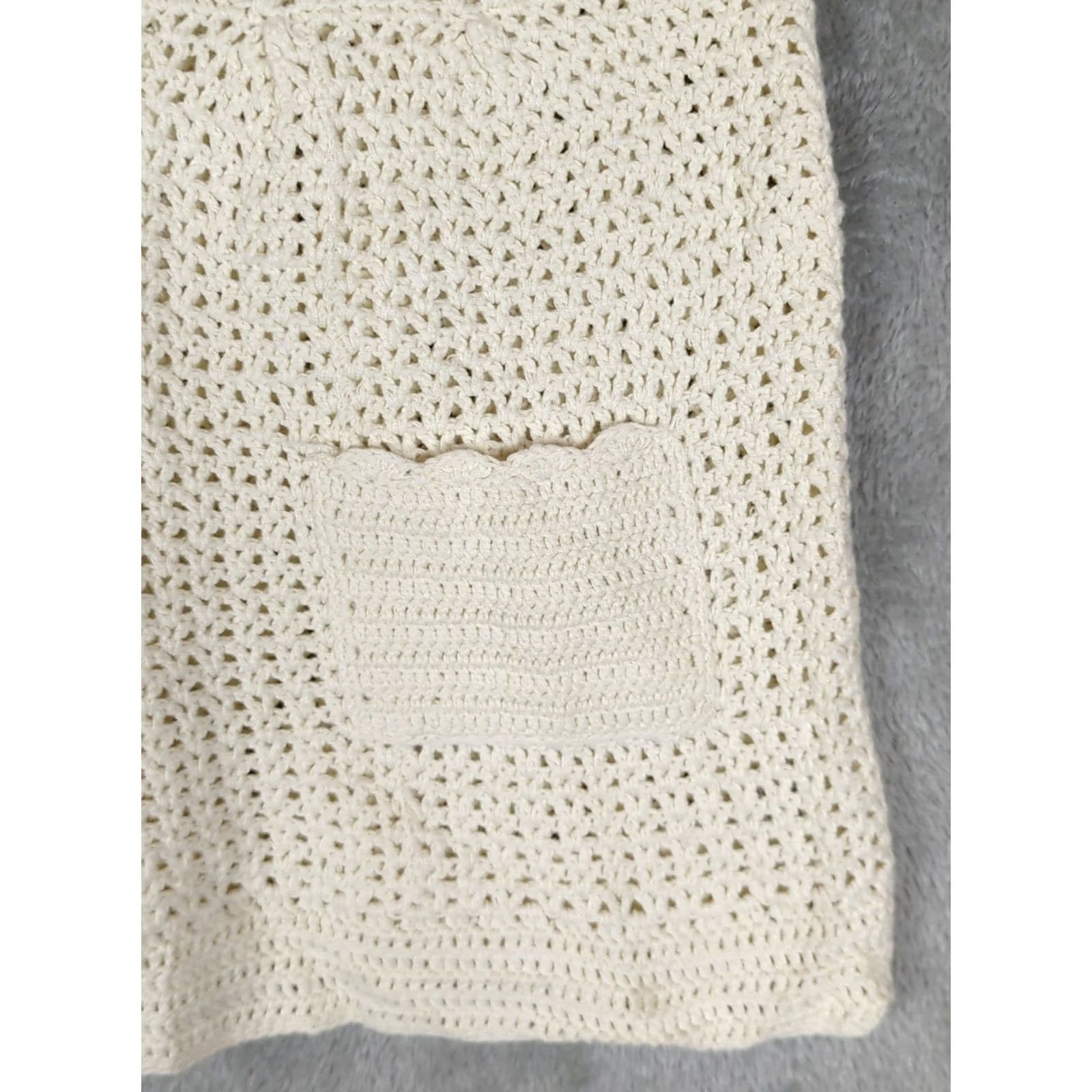 Vintage ny Collection Tank Top Womens L Ivory Crochet Festival Hippie Beach Boho Tank Womens L Ivory Crochet Camisole Hippie Beach Boho 90s Theme Conducts: Size L / US 10 / IT 46 - 4 Thumbnail
