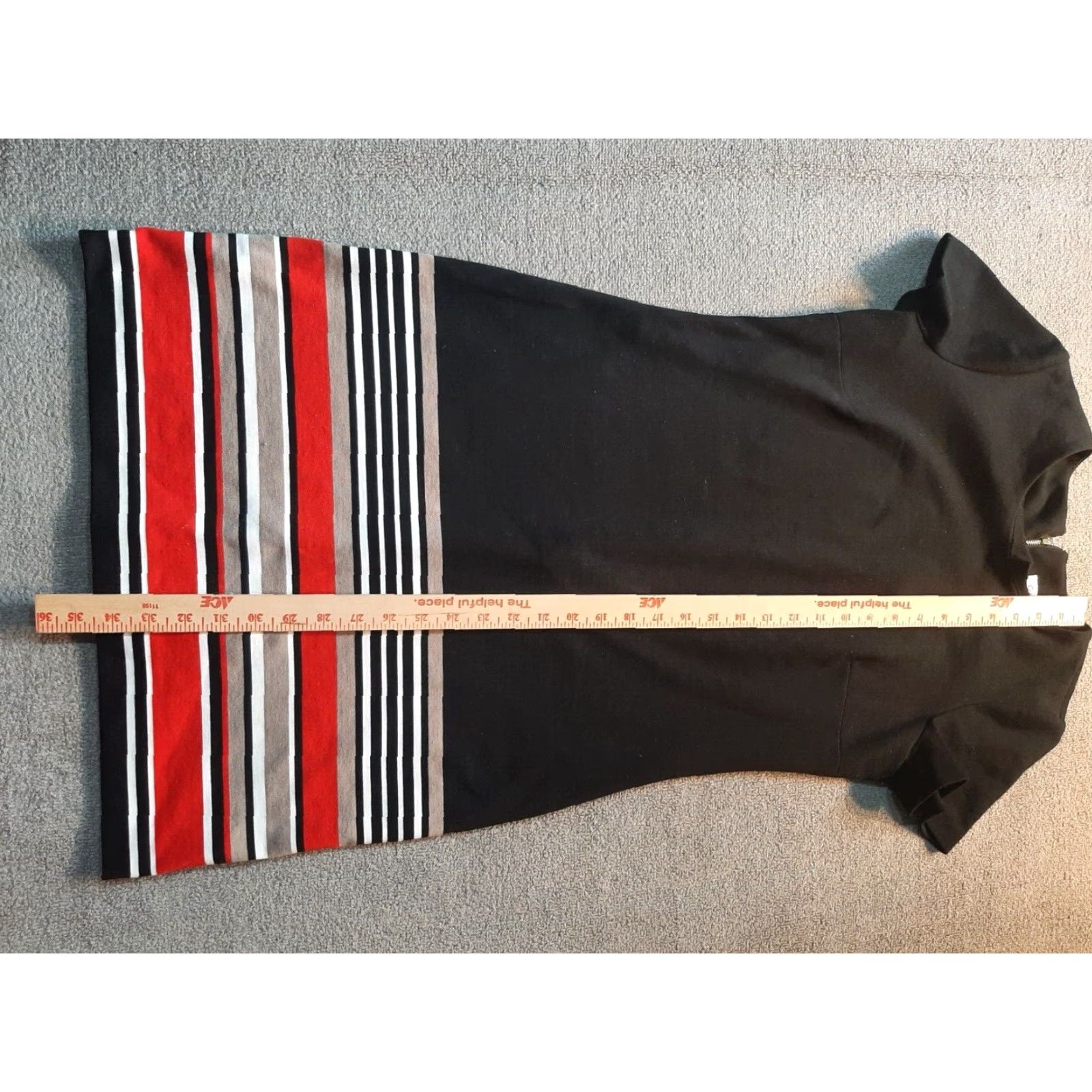 Calvin Klein Calvin Klein Dress Black Striped Short Sleeve Women Size 4 Knee Length Sheath Casual Modern Women Size 27" / US 4 / IT 40 - 4 Thumbnail