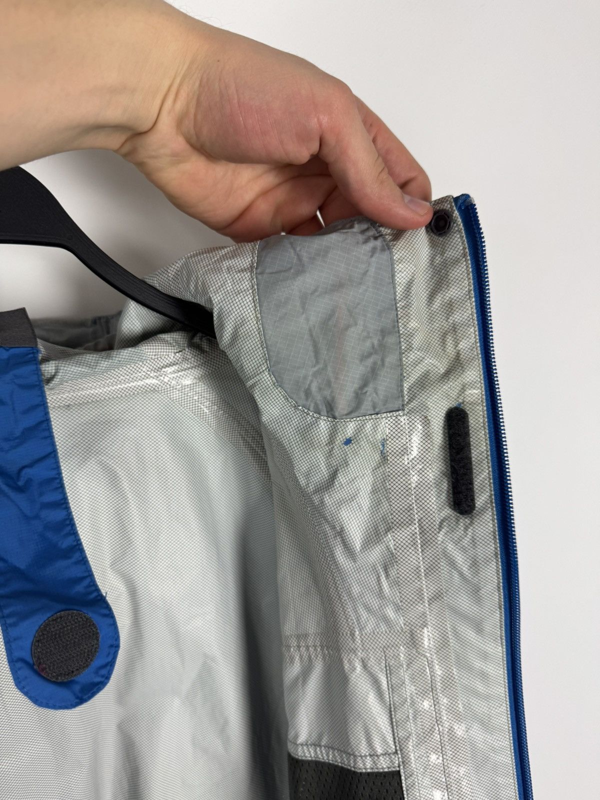 Montane Distressed Montane Pertex Shield Rain Jacket Size US XL / EU 56 / 4 - 22 Thumbnail