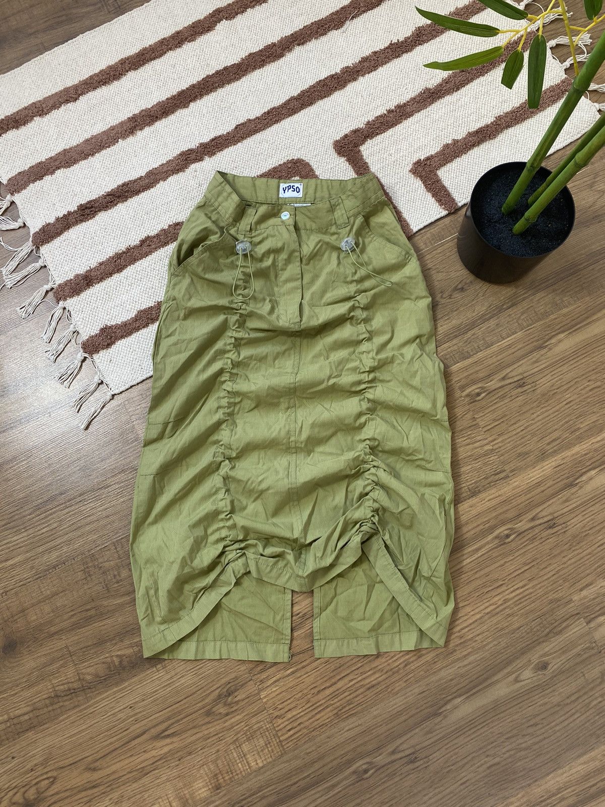 Vintage DRAPERY CARGO ON PUFFS GORPCORE SKIRT Size 25" / US 0 / IT 36 - 2 Thumbnail