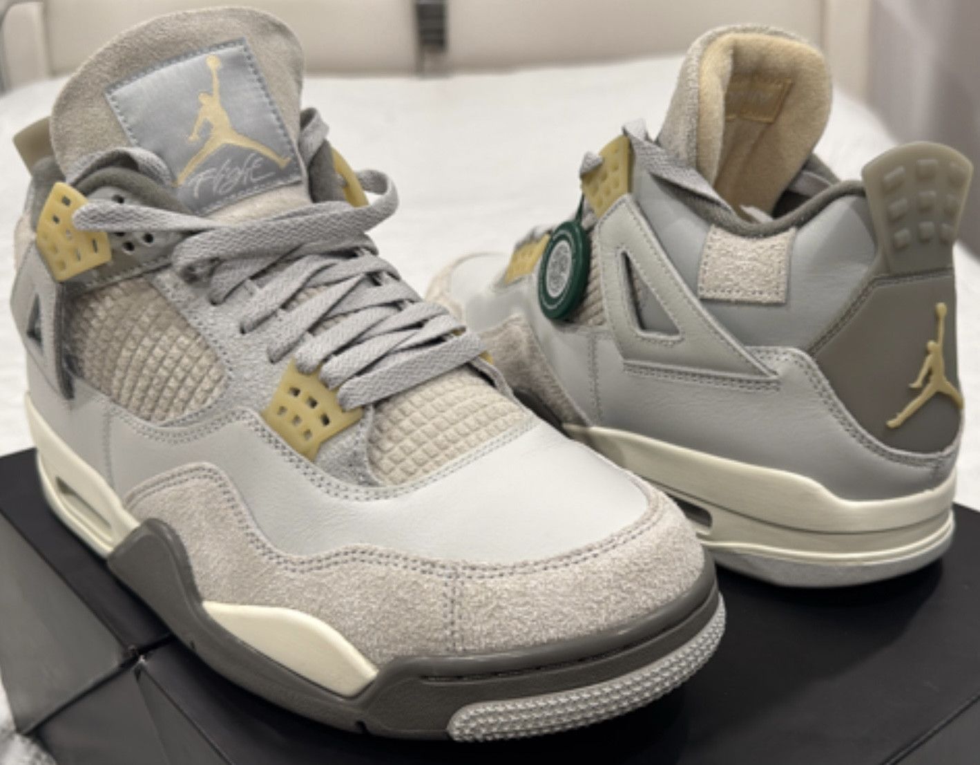 Jordan Brand Air Jordan 4 Retro SE Craft Photon Dust Size US 11 / EU 44 - 9 Thumbnail