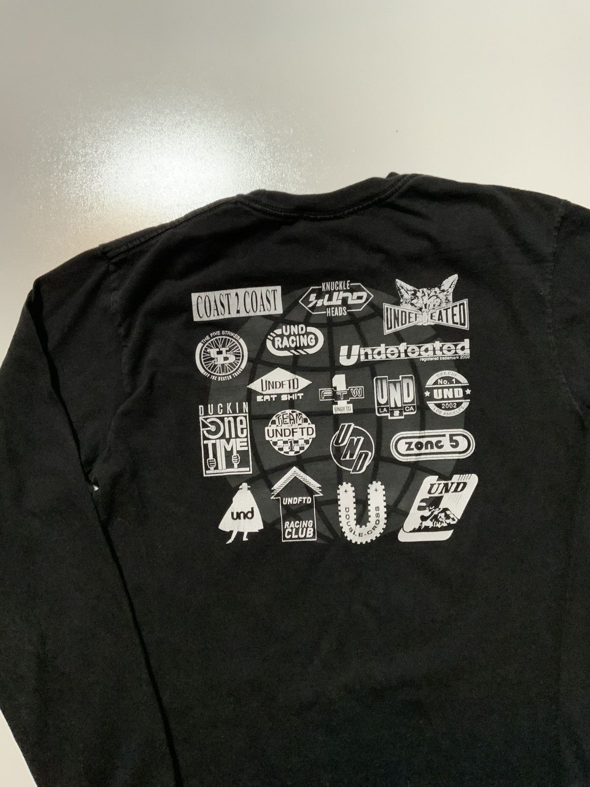 Undefeated UNDFTD Undefeated Racing Club Globe Black Crewneck T-Shirt Size US S / EU 44-46 / 1 - 4 Thumbnail