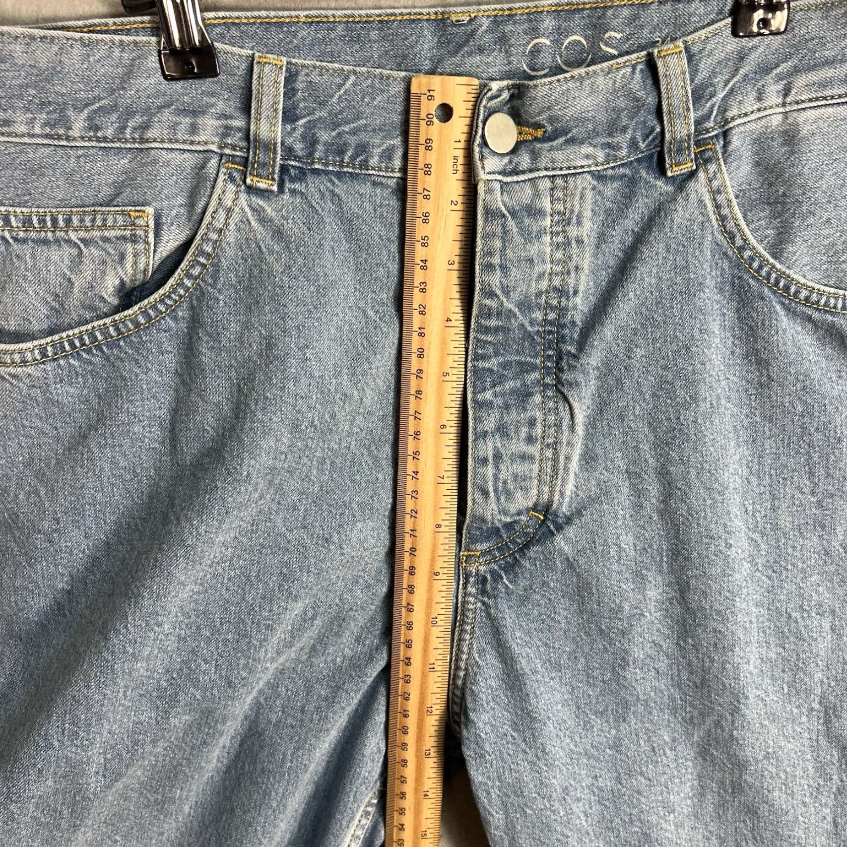 Cos VINTAGE COS Jeans Adult Mens 34 x 27 Blue Light Wash Denim Mid Rise Straight Size US 34 / EU 50 - 7 Thumbnail