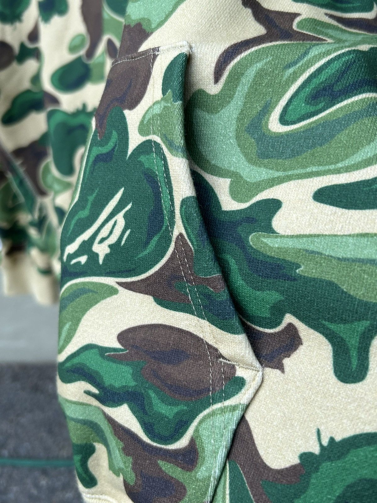 Bape Bape Art Patch shark hoodie Size US XL / EU 56 / 4 - 6 Thumbnail