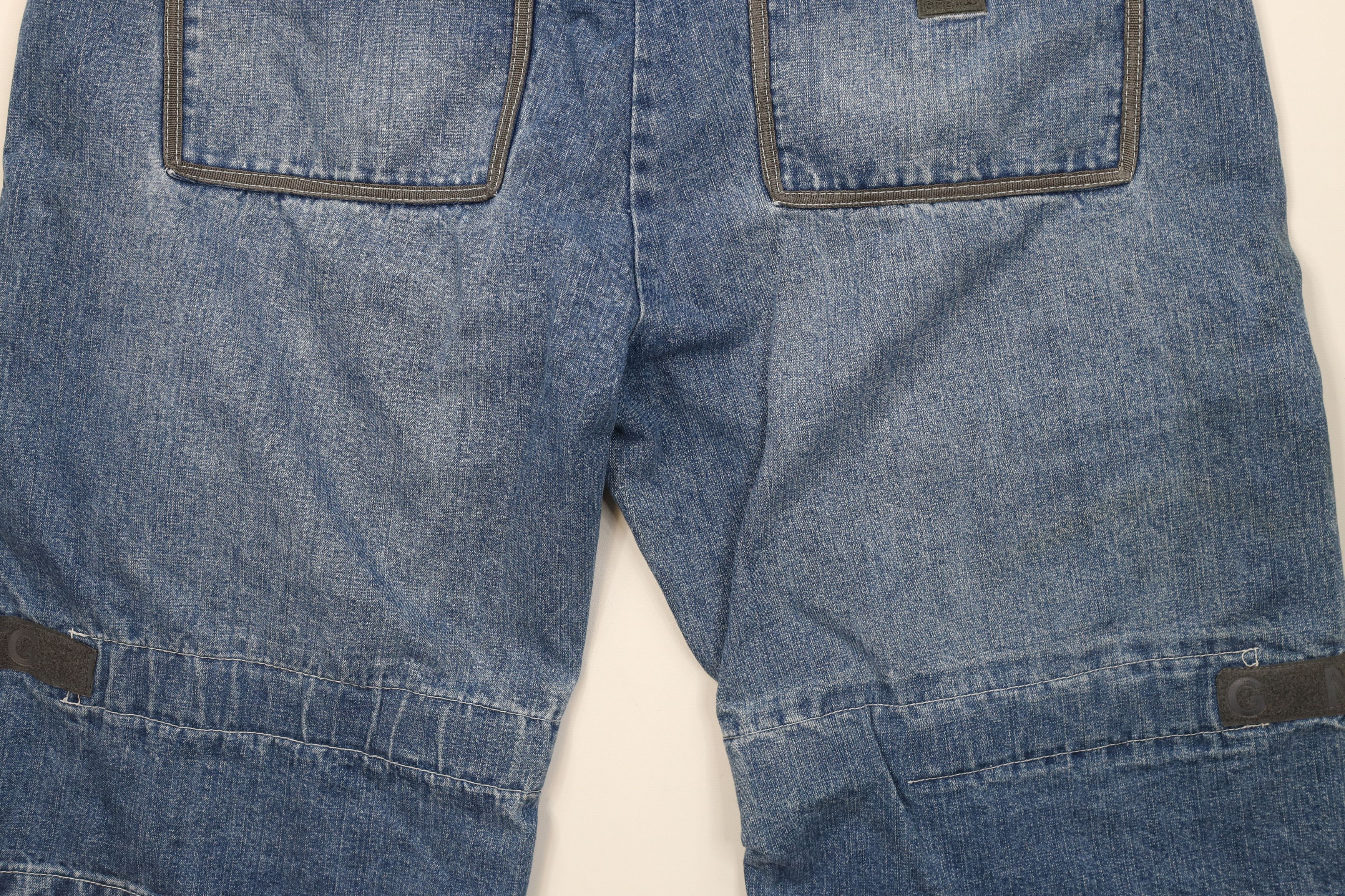 Marithe + Francois Girbaud Vintage 90s Marithe Francois Girbaud Denim Cargo Shorts Blue Size US 38 / EU 54 - 13 Thumbnail