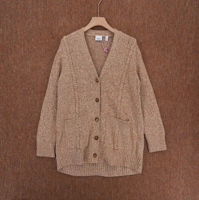 Burberry Burberry Camel Logo Long Sleeve Cardigan Size XS / US 0-2 / IT 36-38 - 1 Thumbnail