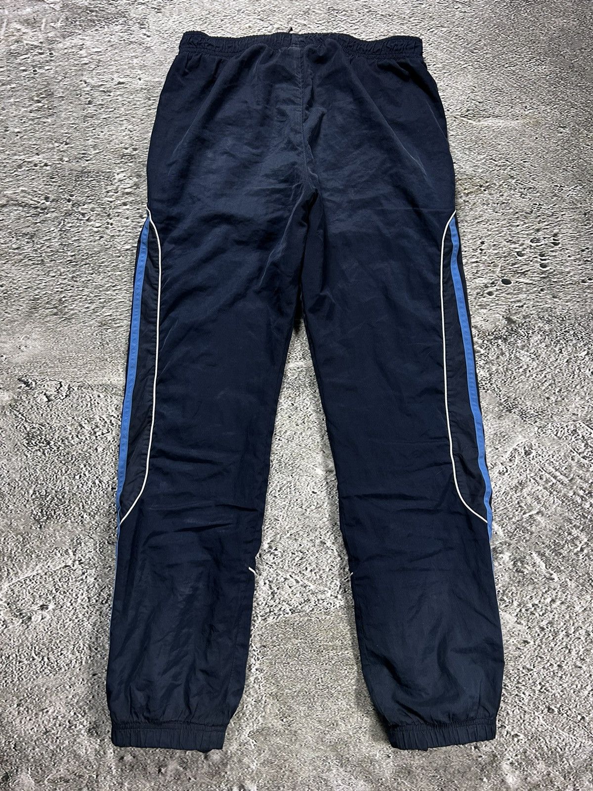 Adidas × Vintage Adidas vintage navy track pants small logo 2000s Size US 28 / EU 44 - 6 Thumbnail