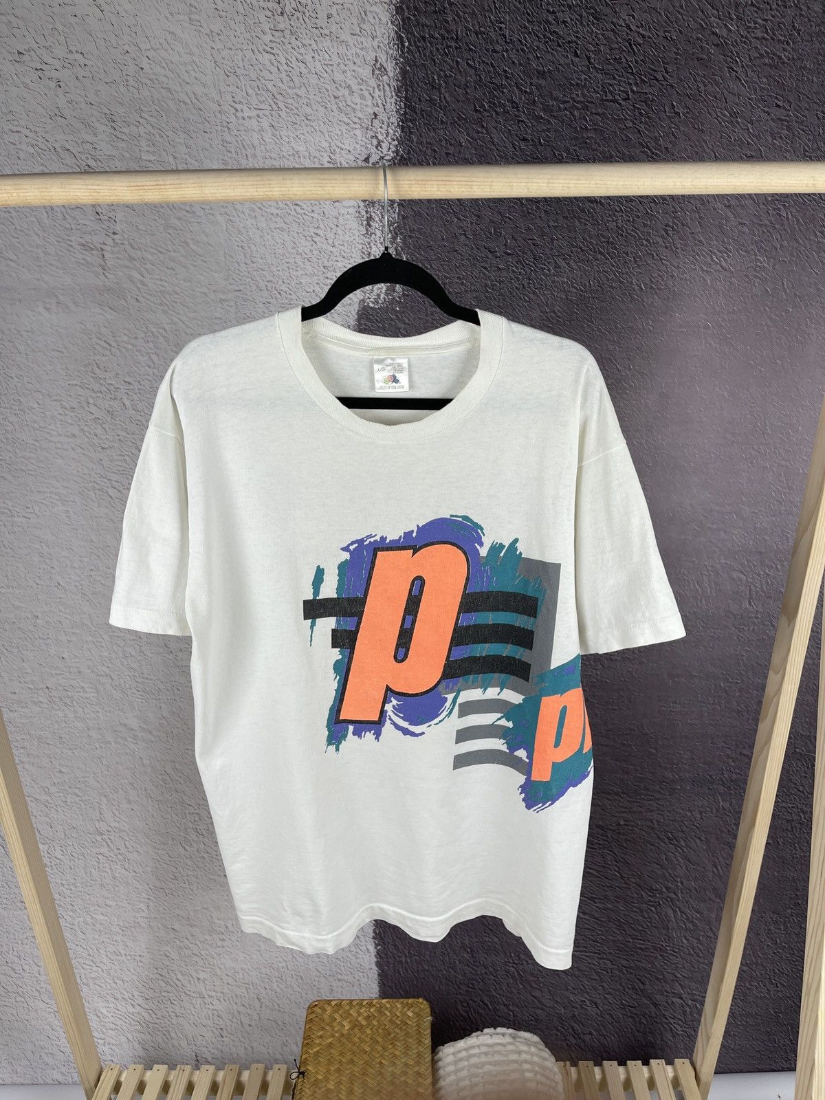 Fruit Of The Loom FOTL Prince Gray rocks matchpoint made in Canada vintage tee Size US L / EU 52-54 / 3 - 1 Thumbnail