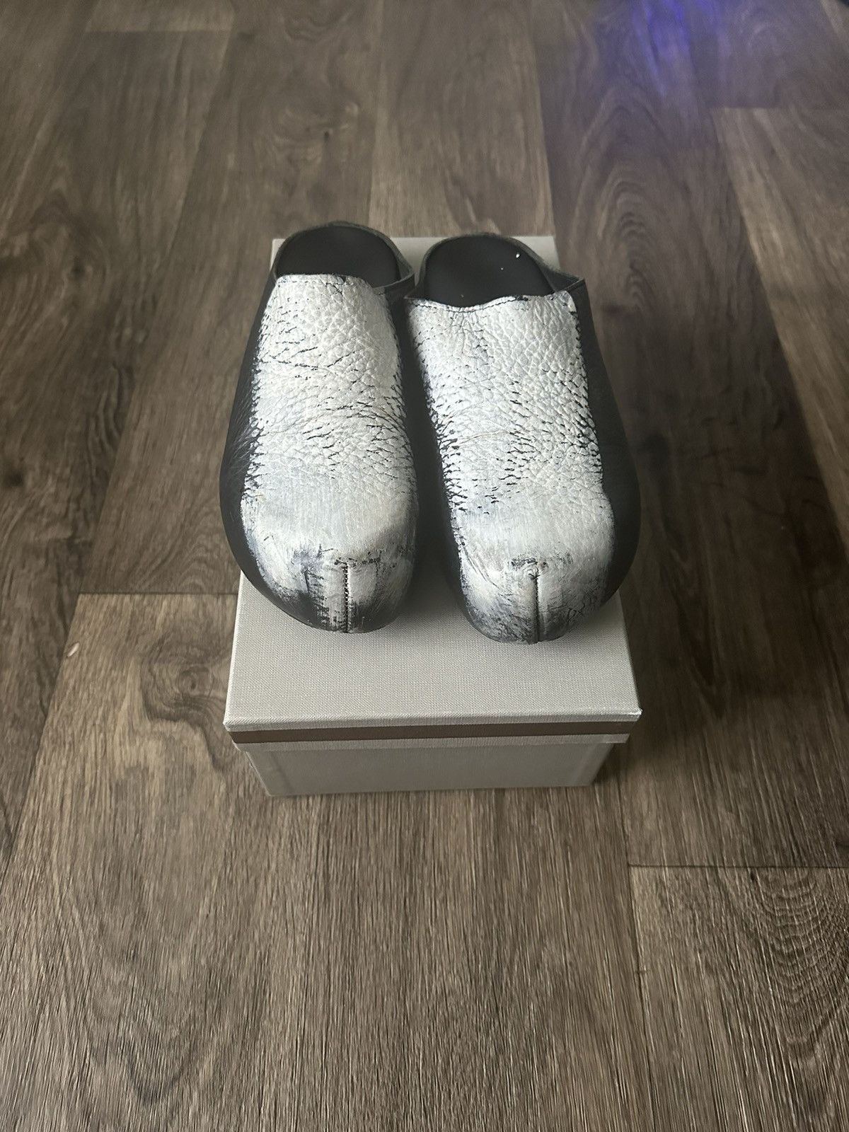 Marni Marni Painted Leather Slip Ons Size US 9.5 / IT 39.5 - 2 Thumbnail