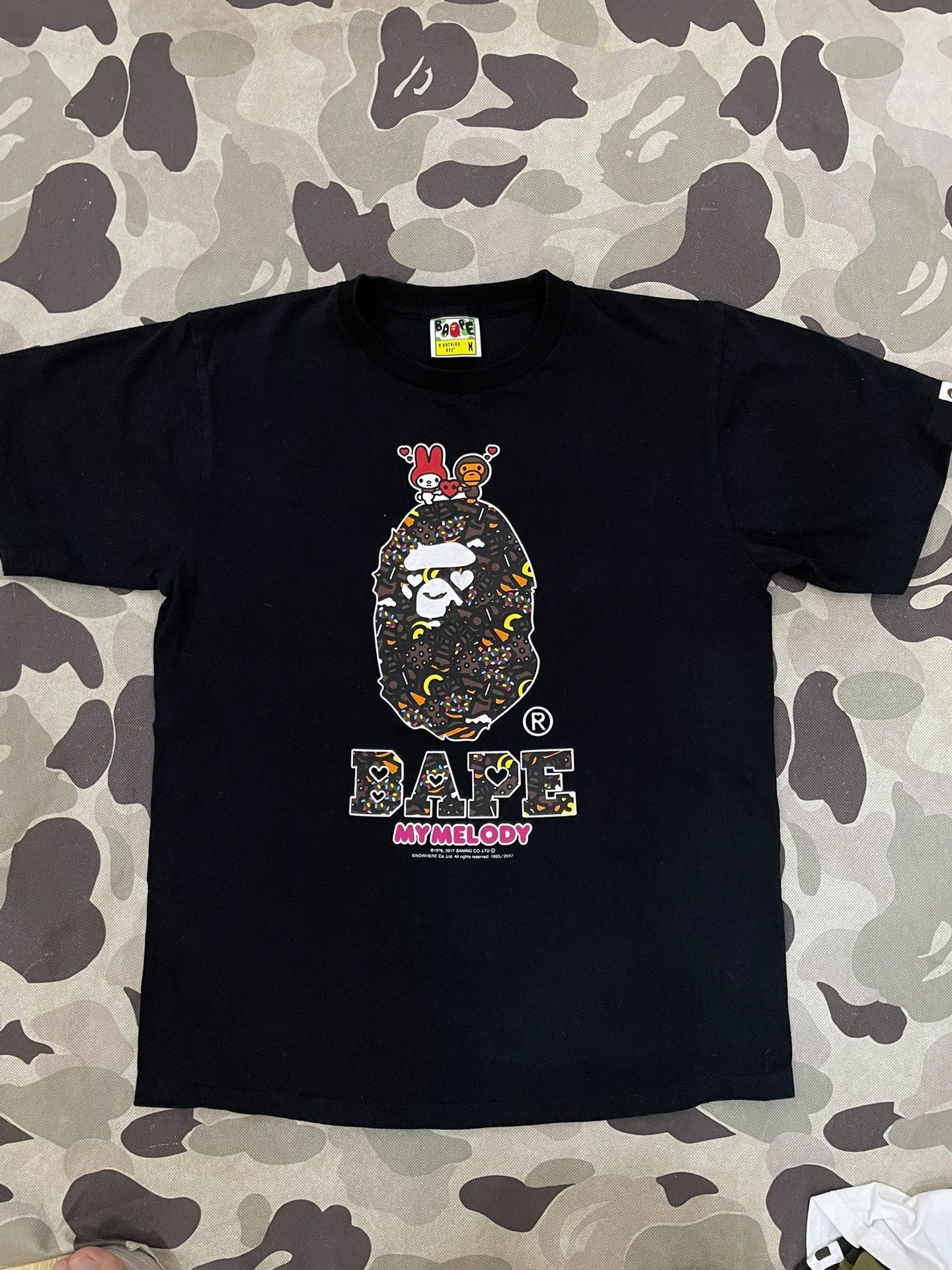 Bape Bape He Okitty Multi Shark T-Shirt Size US M / EU 48-50 / 2 - 1 Thumbnail