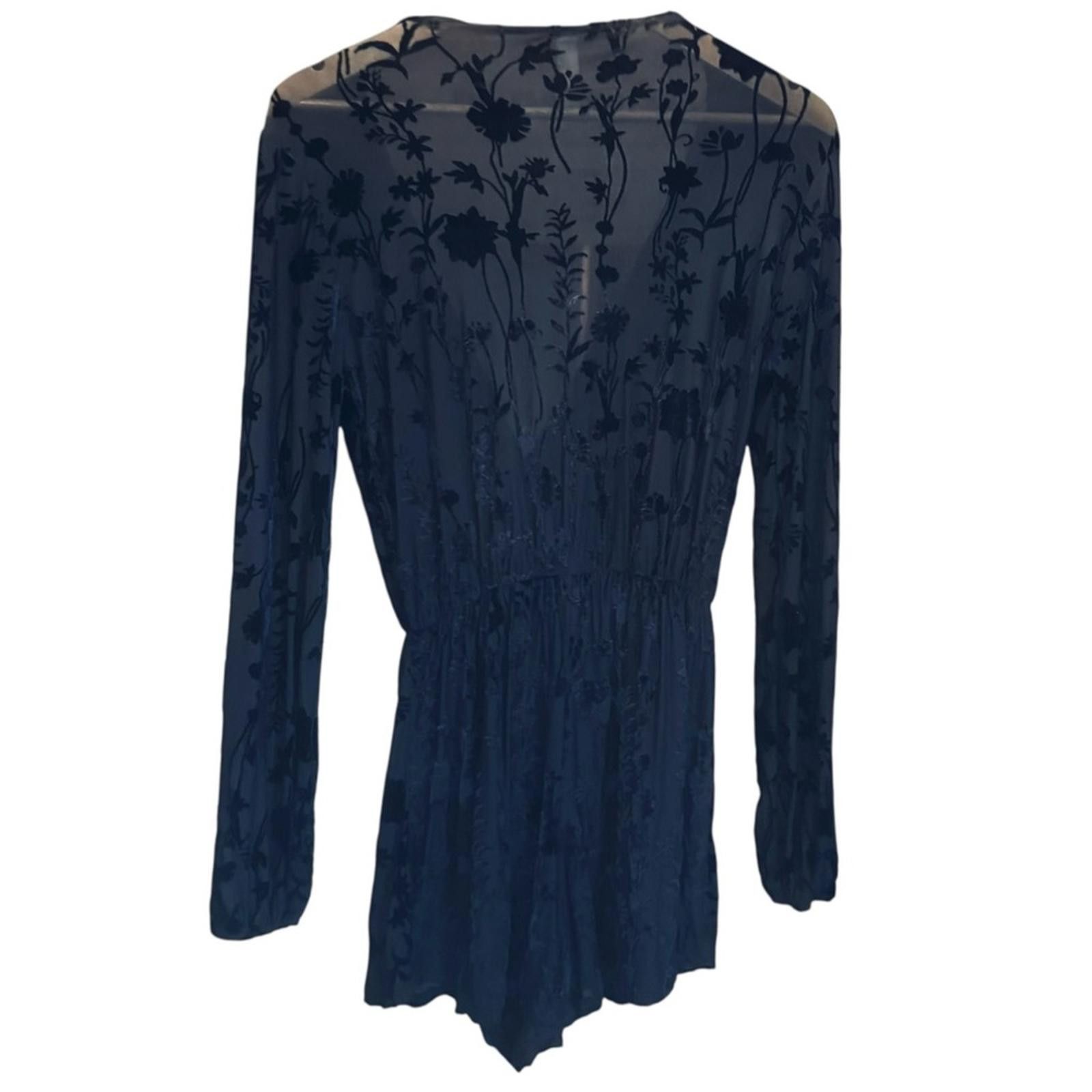 Designer Peppermint. Navy Blue Velvet Burnout Romper. Size Small. Size 28" / US 6 / IT 42 - 7 Thumbnail