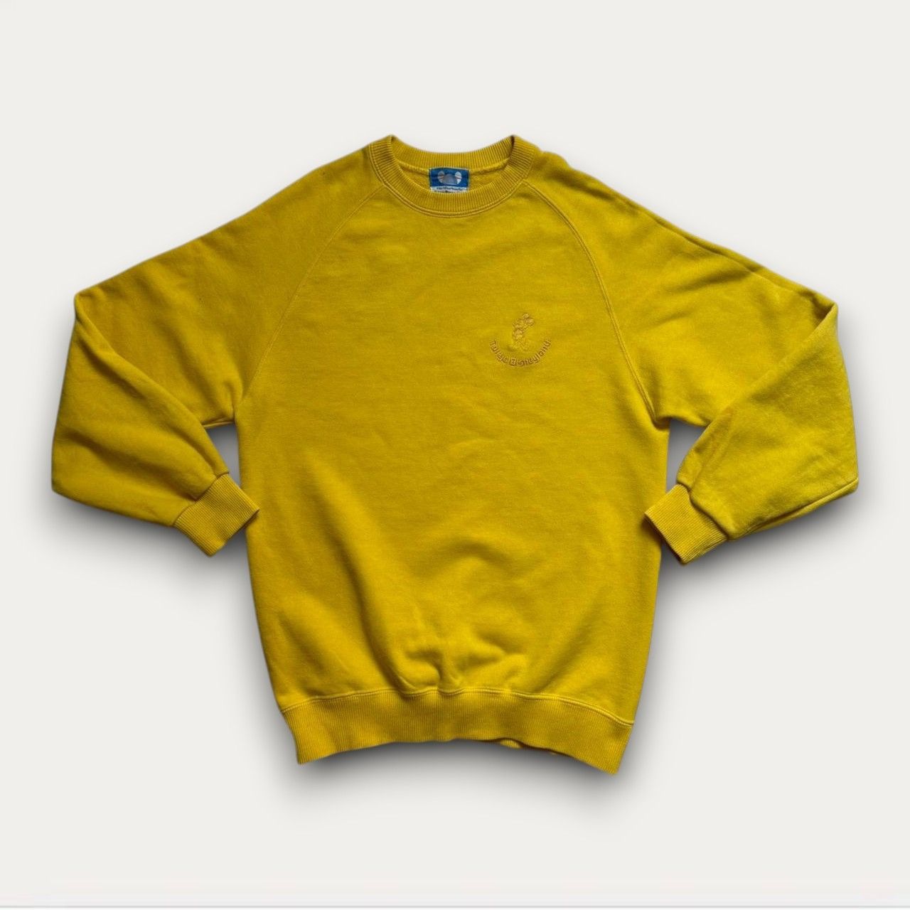 Japanese Brand Vintage 90s Tokyo Disneyland Sweatshirt Size US S / EU 44-46 / 1 - 1 Thumbnail