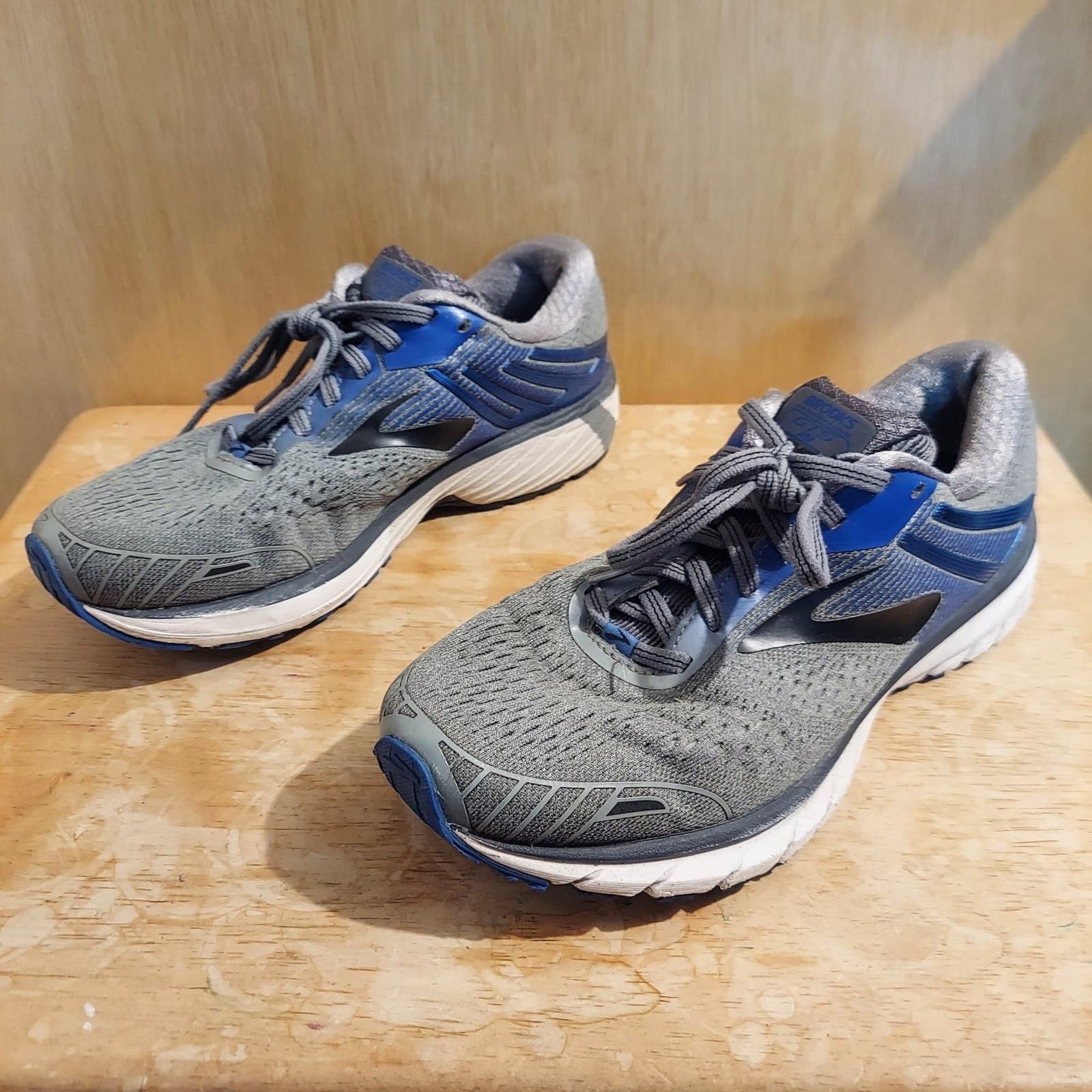 Brooks Mens Adrenaline GTS 18 Running Shoes Gray, Brooks Adrenaline GTS 18 Wide Gray for sale | eBay main image 3