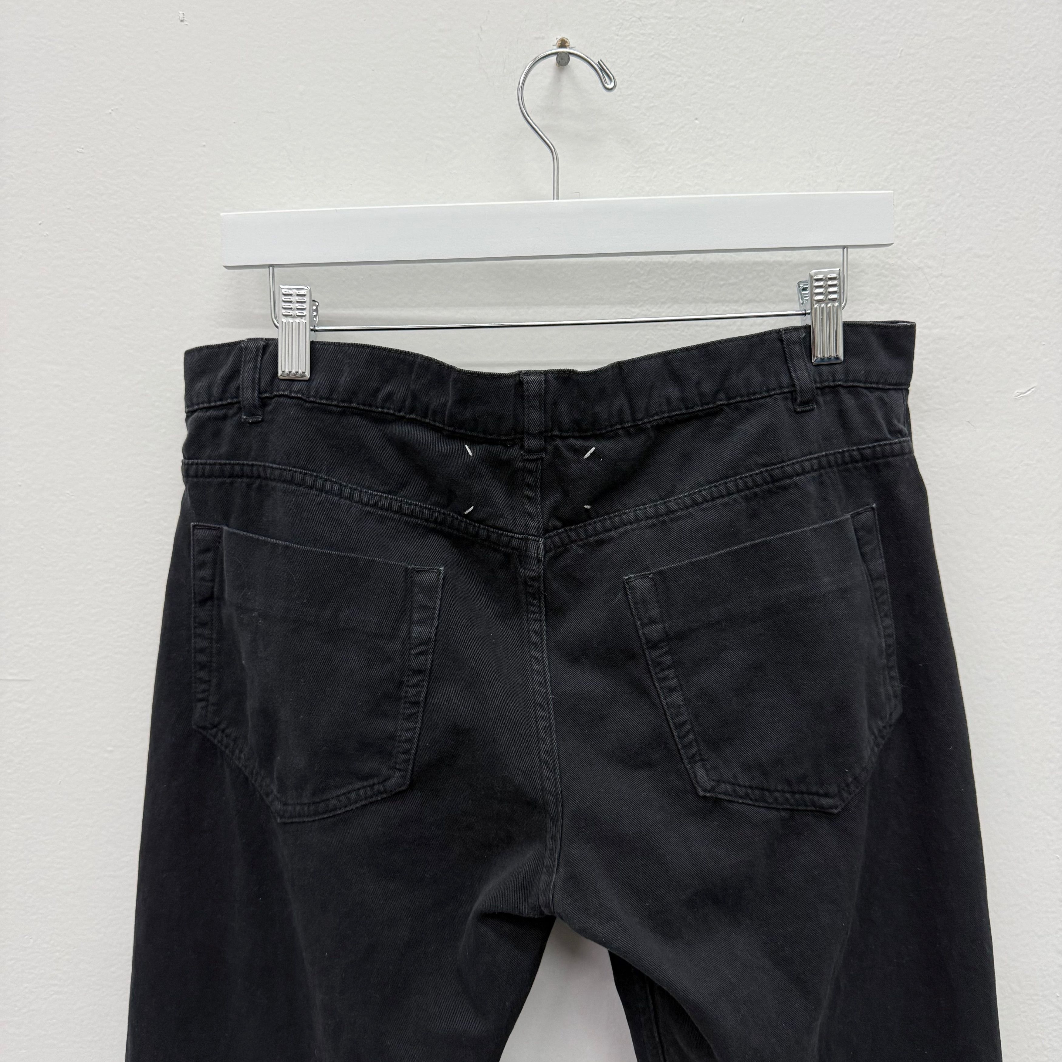 Maison Margiela Maison Margiela Black Denim Slim Jeans - Size 34 Size US 34 / EU 50 - 3 Thumbnail