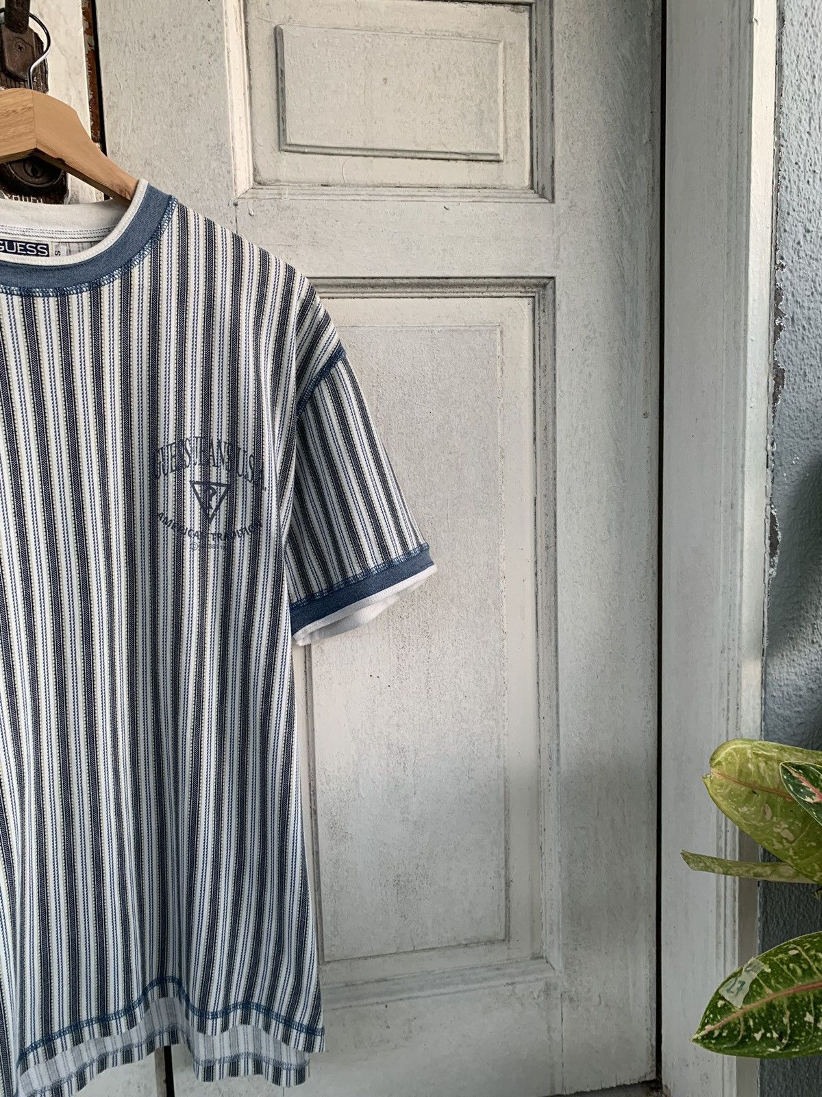 Guess Retro Guess Stripe Ringer Size US L / EU 52-54 / 3 - 2 Thumbnail