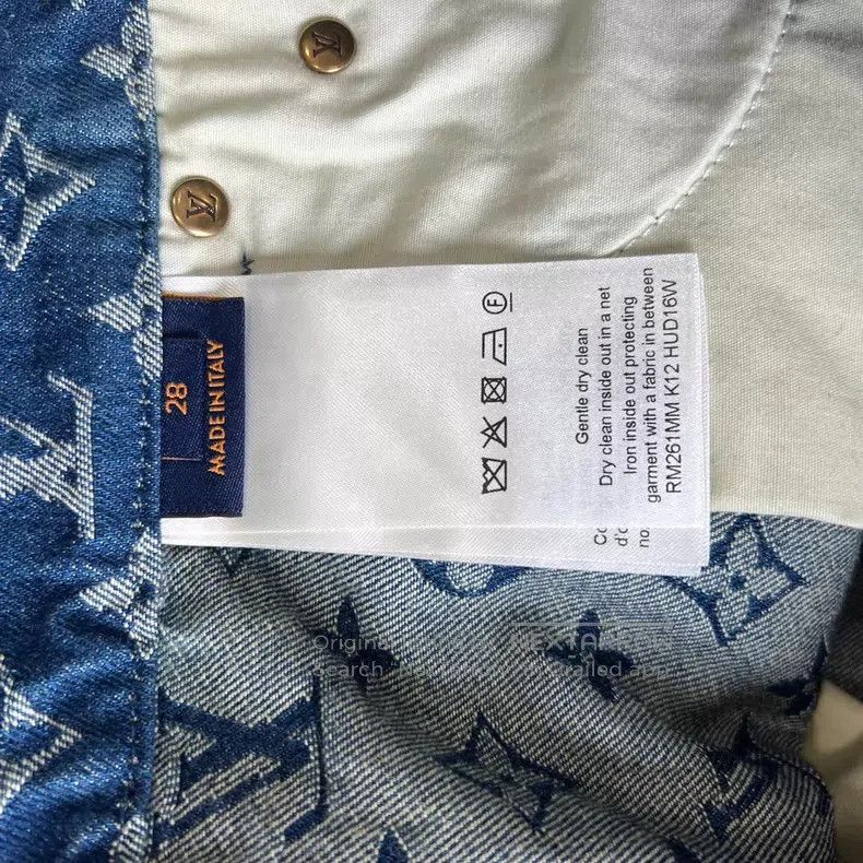 Louis Vuitton Louis Vuitton Blue presbyopic denim shorts Size US 28 / EU 44 - 4 Thumbnail