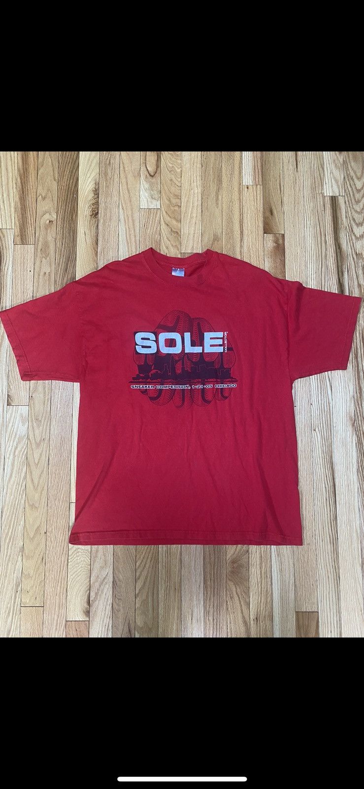 image of Gildan Sole Collector Chicago Sneaker Competition 2005 in Red, Men's (Size XL)