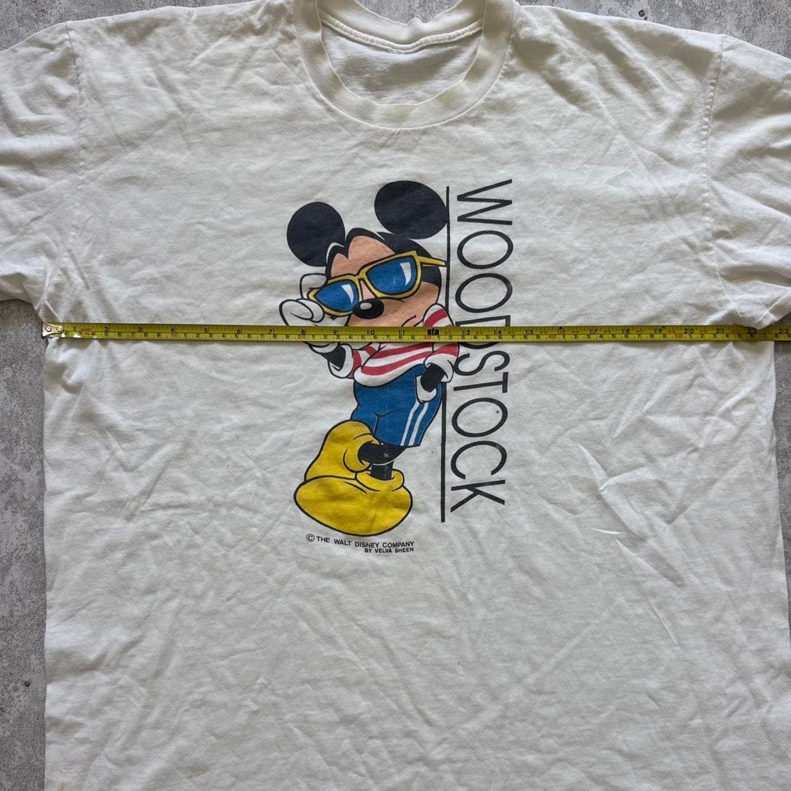 Disney Vintage 1980s Mickey Mouse Woodstock T-Shirt – Size XL Size US XL / EU 56 / 4 - 4 Thumbnail