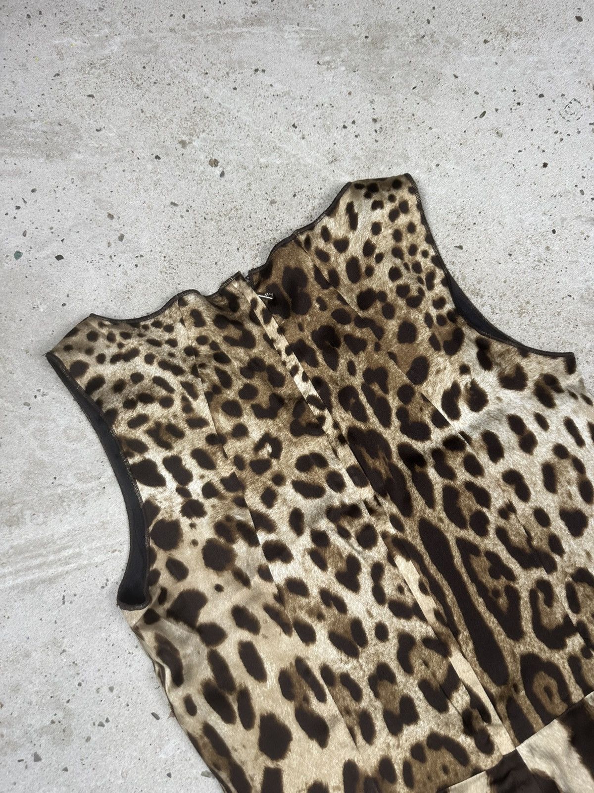 Dolce & Gabbana Dolce & Gabbana Silk Midi Leopard Print Dress Size M / US 6-8 / IT 42-44 - 13 Thumbnail