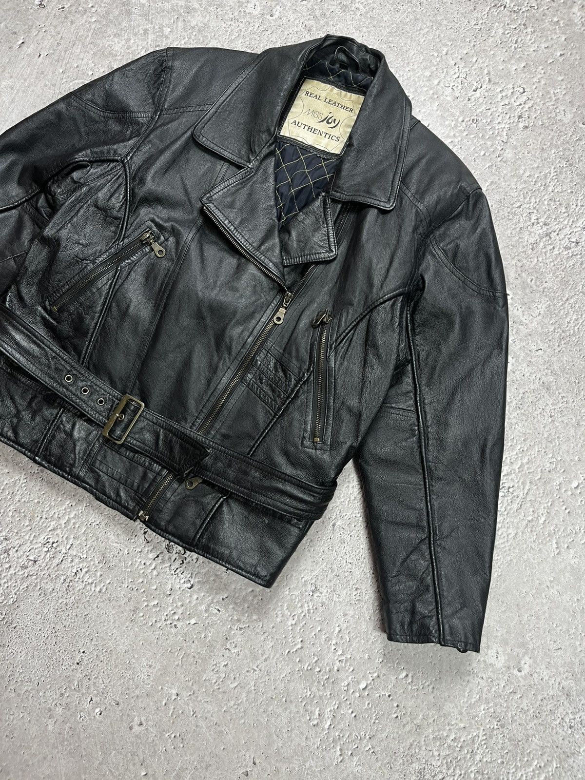 Leather Vintage Black Real Leather Biker Jacket Belted Motorcycle Size US M / EU 48-50 / 2 - 2 Thumbnail