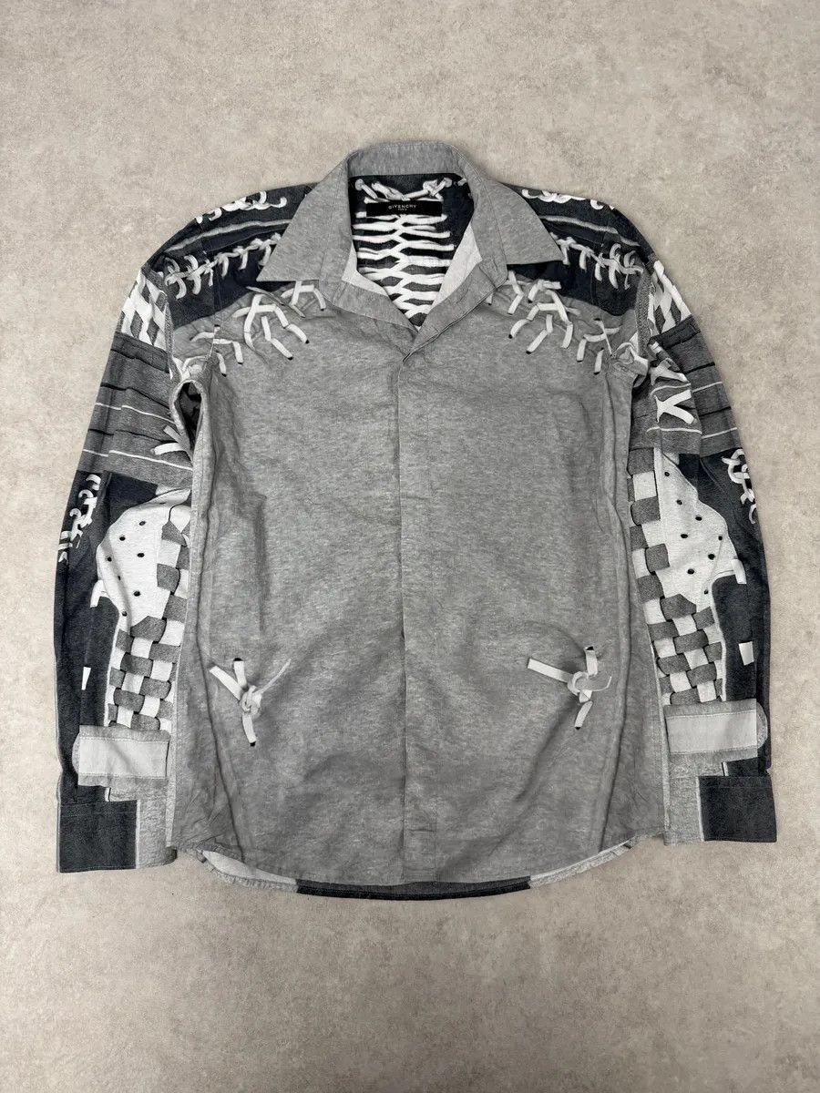 Givenchy AW2013 Givenchy Mega Laced Abstract Grey Shirt by Riccardo Tisci Size US S / EU 44-46 / 1 - 9 Thumbnail