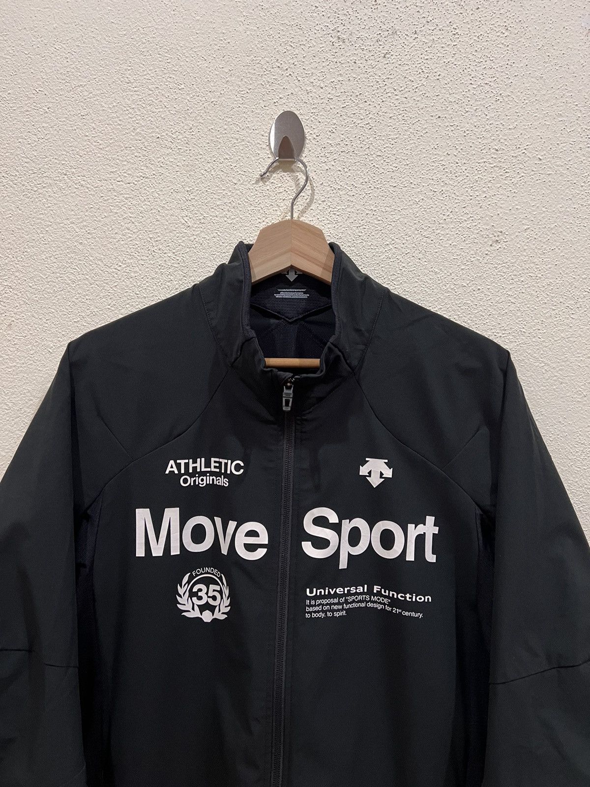 Descente Descente Spell Out Jacket Size US M / EU 48-50 / 2 - 3 Thumbnail