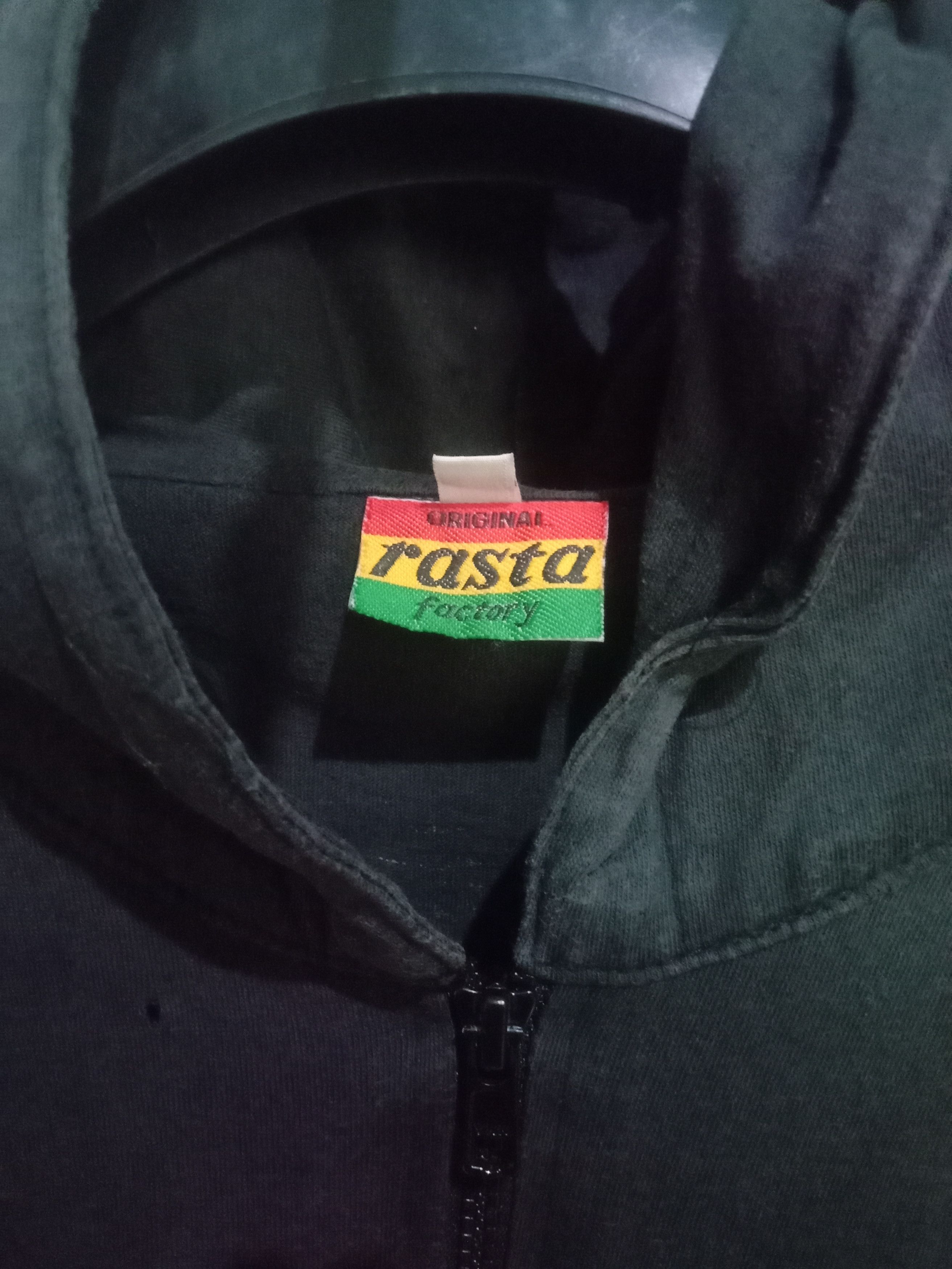 Bob Marley 🌈Bob Marley Zipper Rap Tyson Art Beatles Metal Punk Jamaica Size US M / EU 48-50 / 2 - 5 Thumbnail