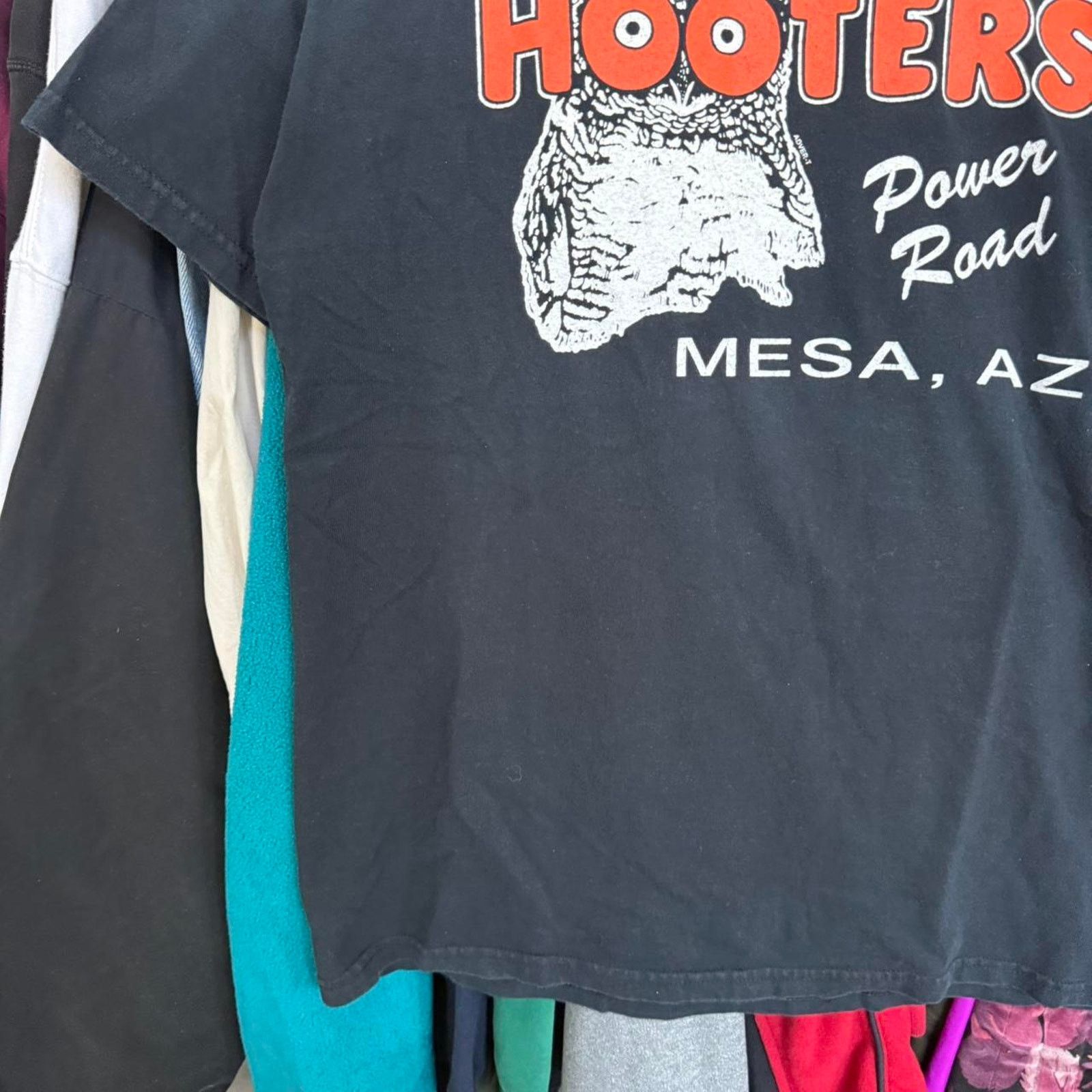 Gildan Vintage Y2K Hooters Promo Restaurant Tee Black Size US M / EU 48-50 / 2 - 4 Thumbnail