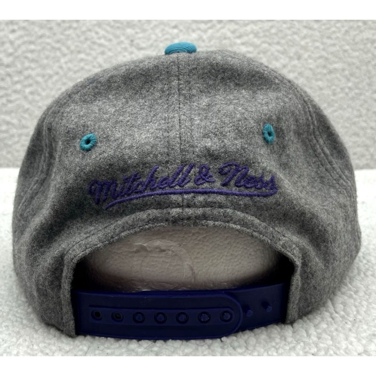 Mitchell & Ness Mitchell & Ness Charlotte Hornets Hat Snapback Wool Blend Gray Teal Hardwood Men Size ONE SIZE - 5 Thumbnail