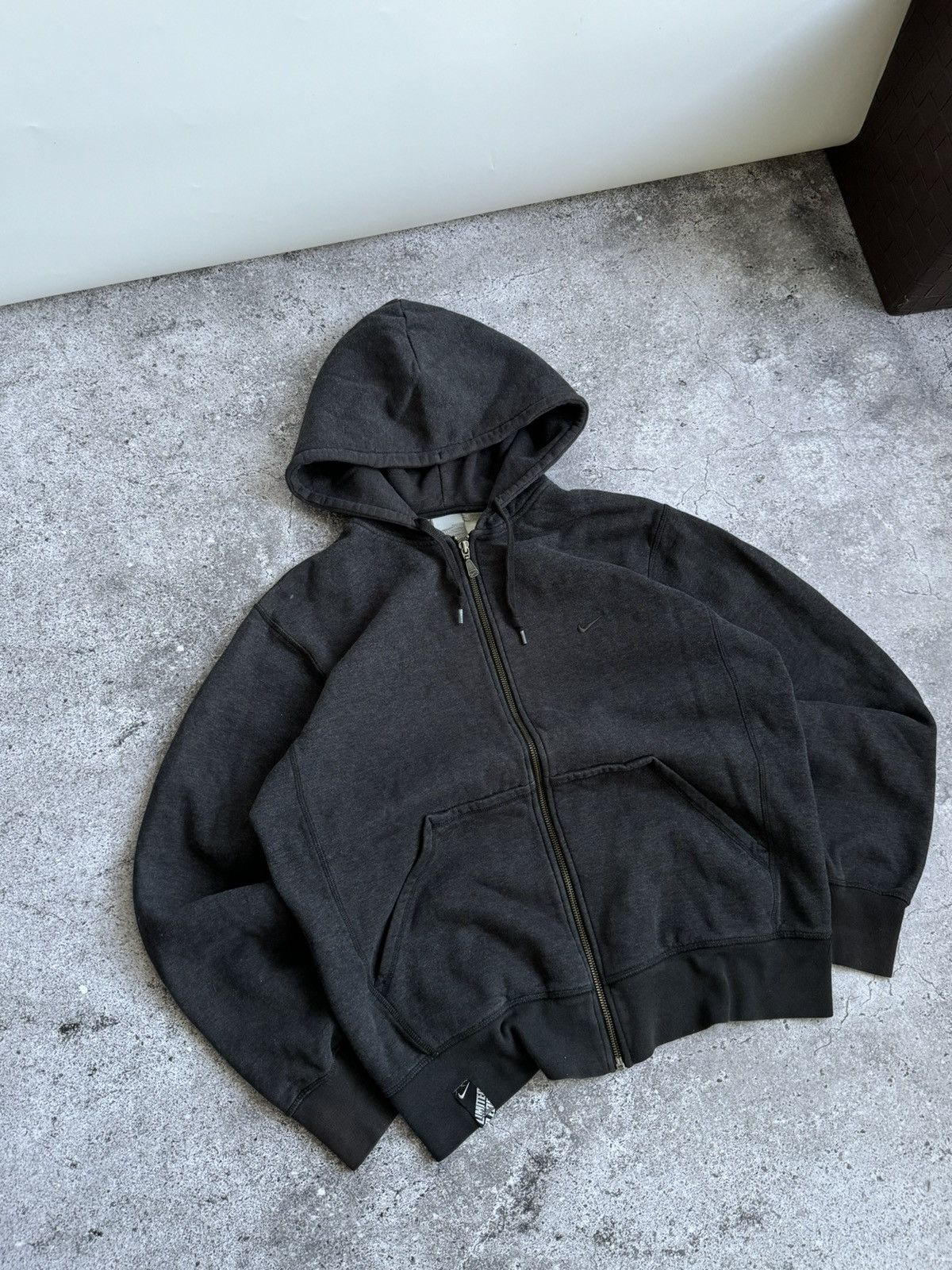 Nike × Vintage Vintage Nike Limited Edition Y2K Vienna zip hop Size US M / EU 48-50 / 2 - 3 Thumbnail