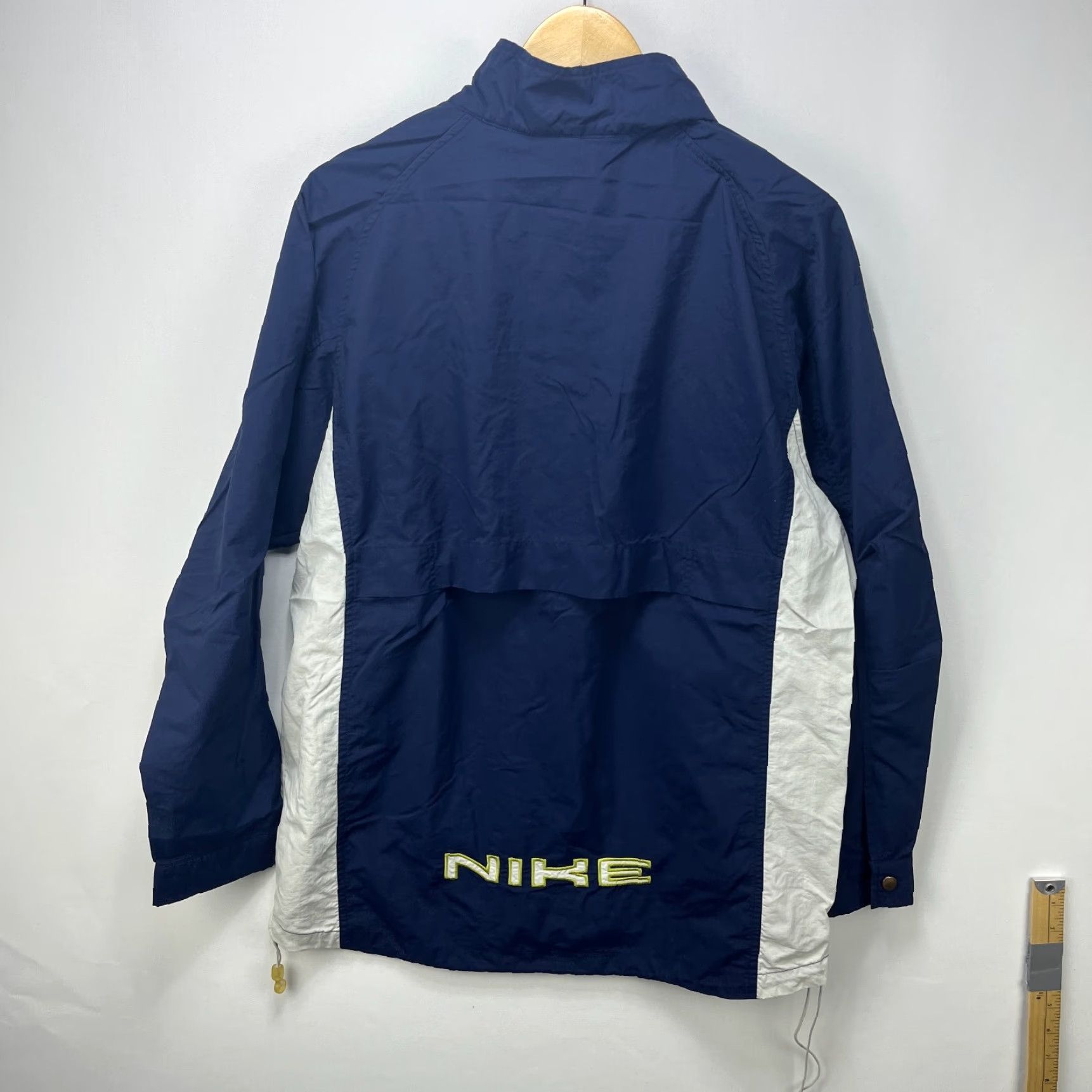 Nike VINTAGE Nike Swoosh Windbreaker Jacket Medium Men Blue Windbreaker 90s Nike Mens Size US M / EU 48-50 / 2 - 5 Thumbnail