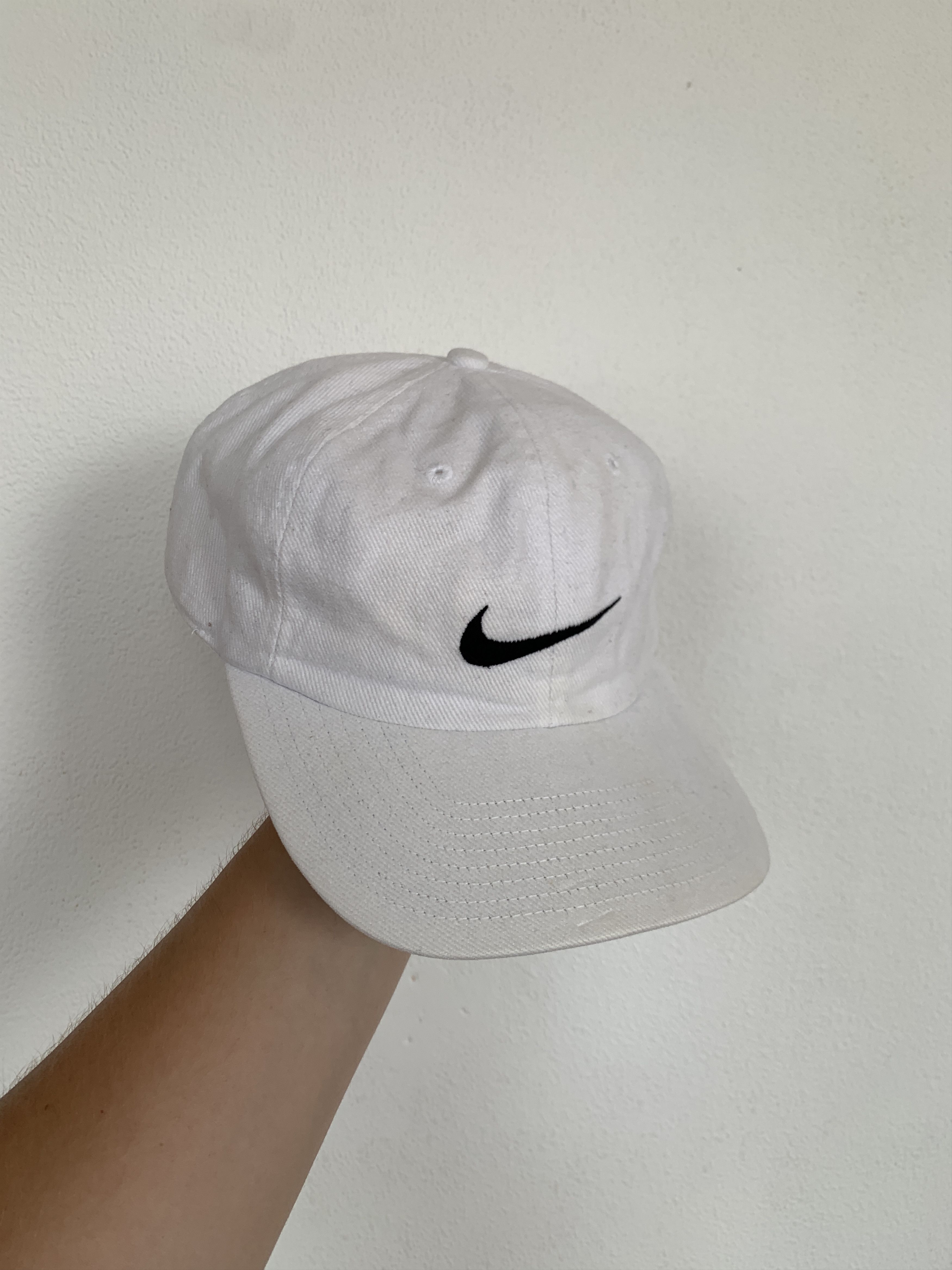 Nike Vintage Nike 90s Small Swoosh White Baseball Cap Hat OS Size ONE SIZE - 2 Thumbnail