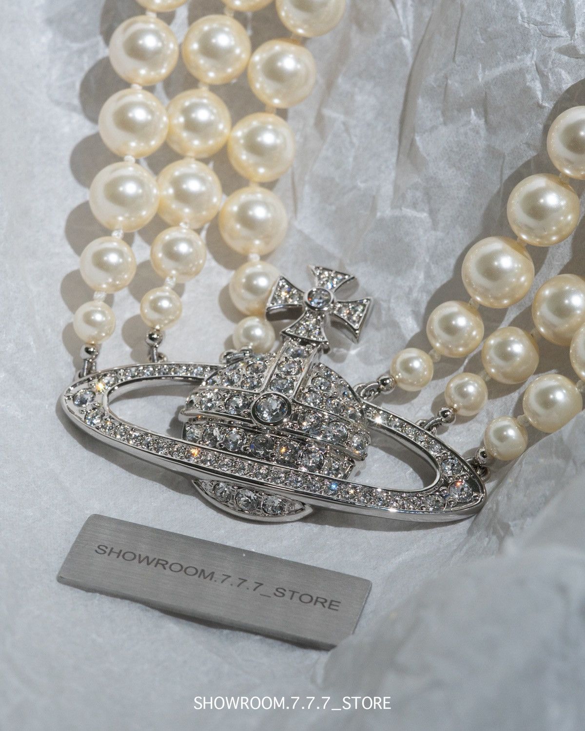 Vivienne Westwood Three-Row Pearl Bas Relief Choker