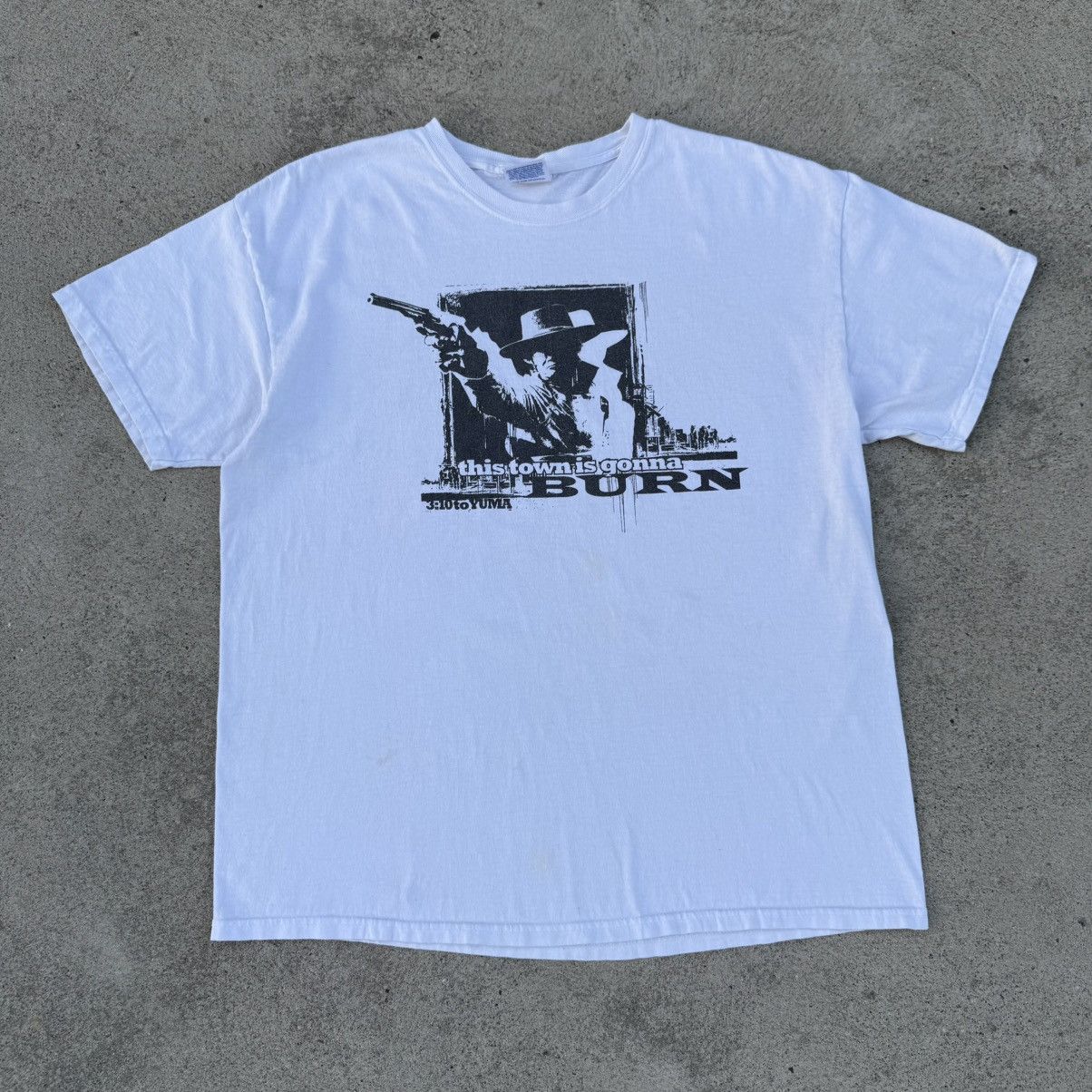 Vintage Vintage Original 3:10 TO YUMA 2007 Promo T-Shirt Size XL Size US XL / EU 56 / 4 - 2 Thumbnail