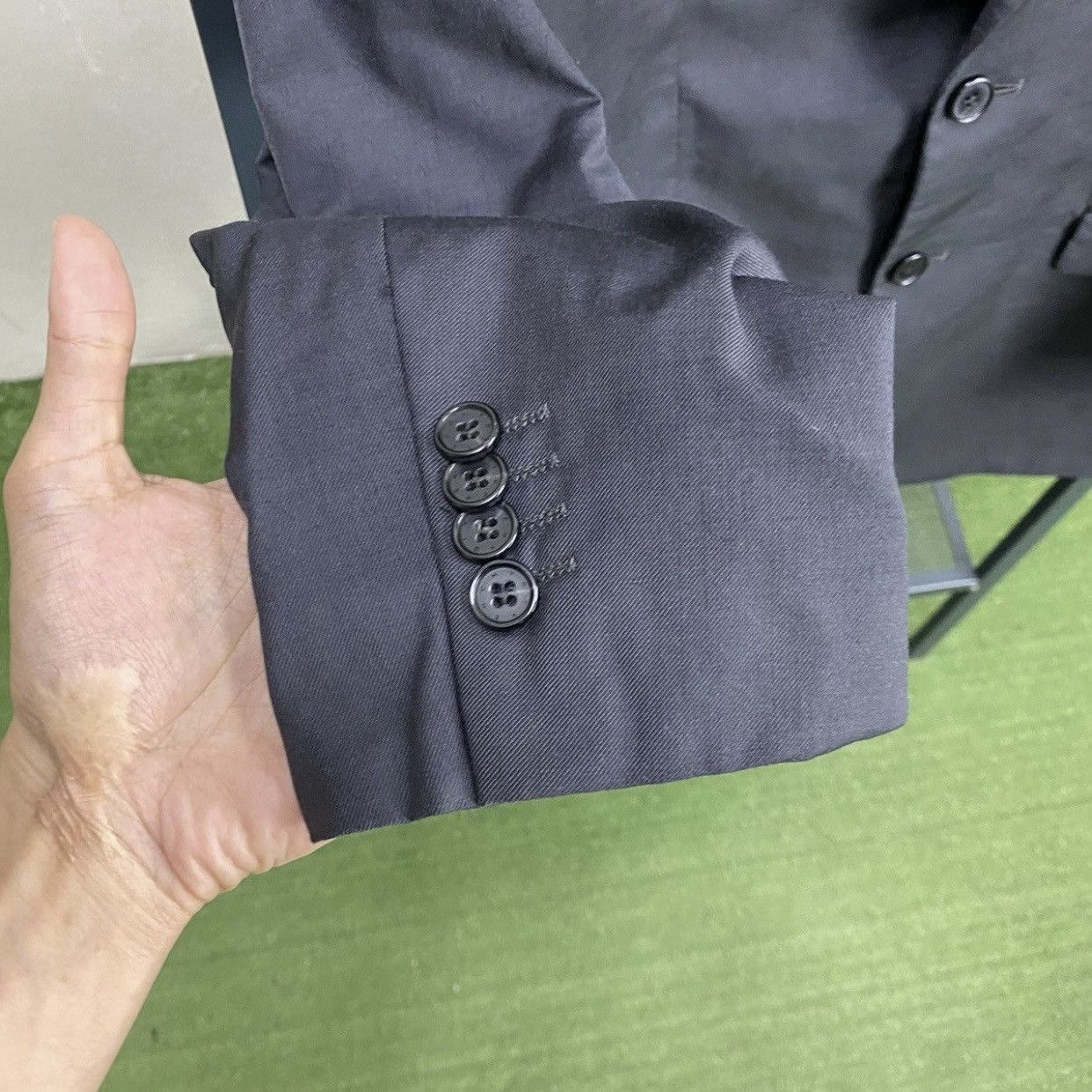 Givenchy Vintage Givenchy Men Monogram Lining Two Button Minimalist Size 40R - 8 Thumbnail