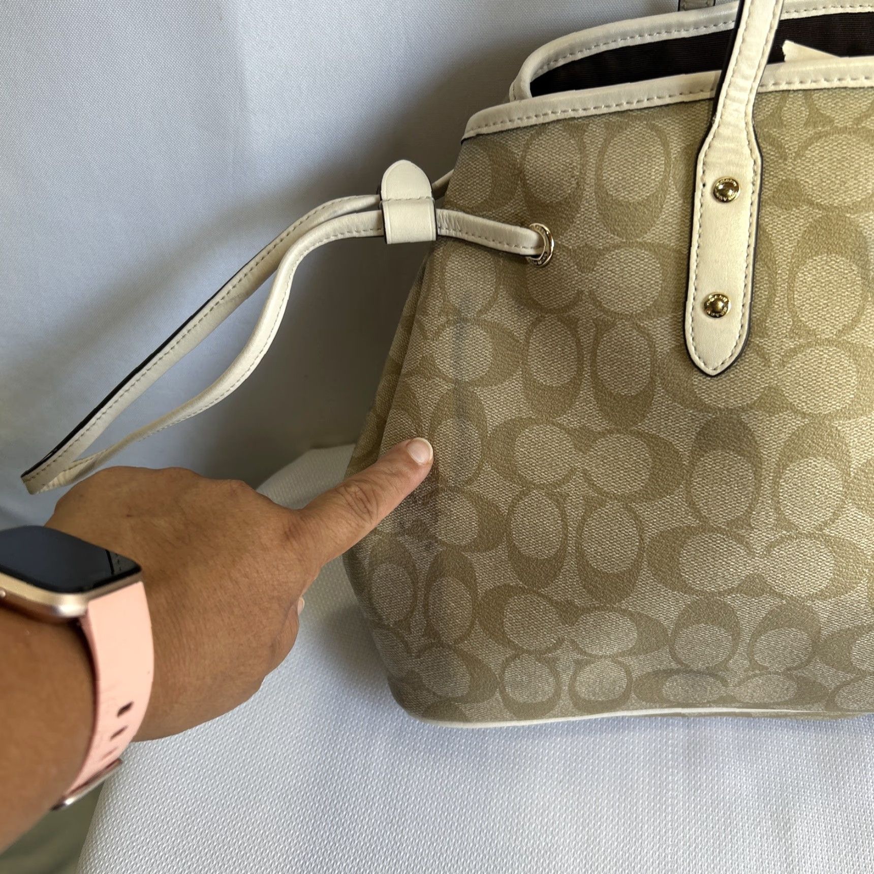Coach VINTAGE Coach Tote Signature Beige & Ivory Drawstring Carryall Satchel Handbag F57842 Size ONE SIZE - 7 Thumbnail