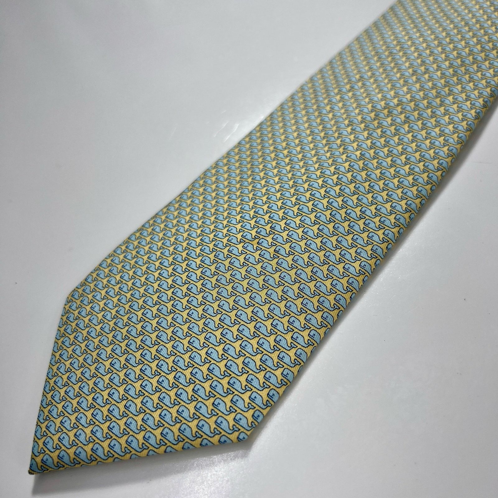 Vineyard Vines Vineyard Vines Men's Neck Tie Blue Yellow 100% Silk Necktie Size ONE SIZE - 1 Thumbnail
