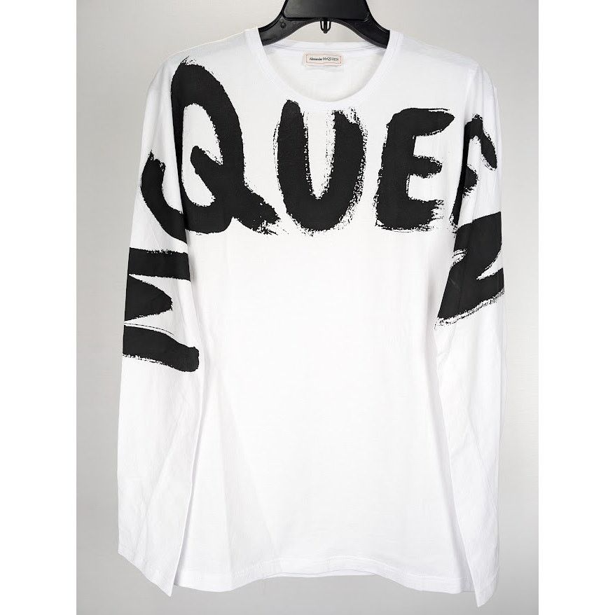 Alexander McQueen o1rshd1 Spray Logo Long Sleeve T-Shirt in White Size US S / EU 44-46 / 1 - 2 Thumbnail