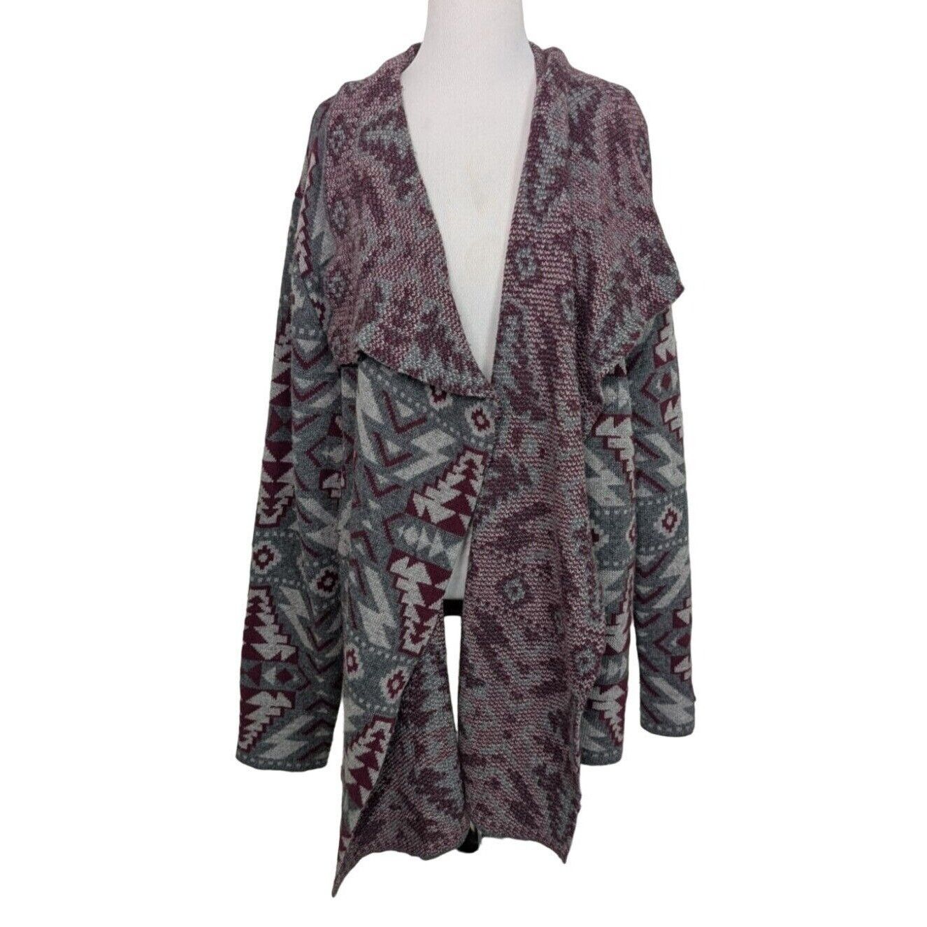 Designer Cabelas Tribal Cardigan Womens Size 2XL Gray Red Western Size XXL / US 16-18 / IT 52-54 - 1 Thumbnail