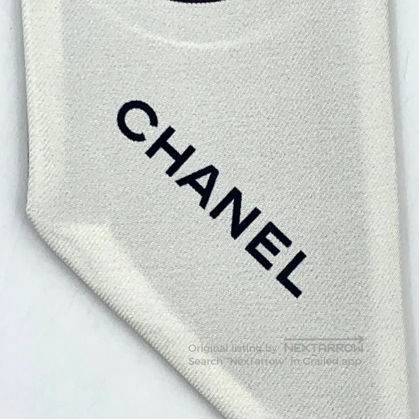 Chanel Chanel Black and White Color Blocked Double C Print Silk S Size ONE SIZE - 6 Thumbnail