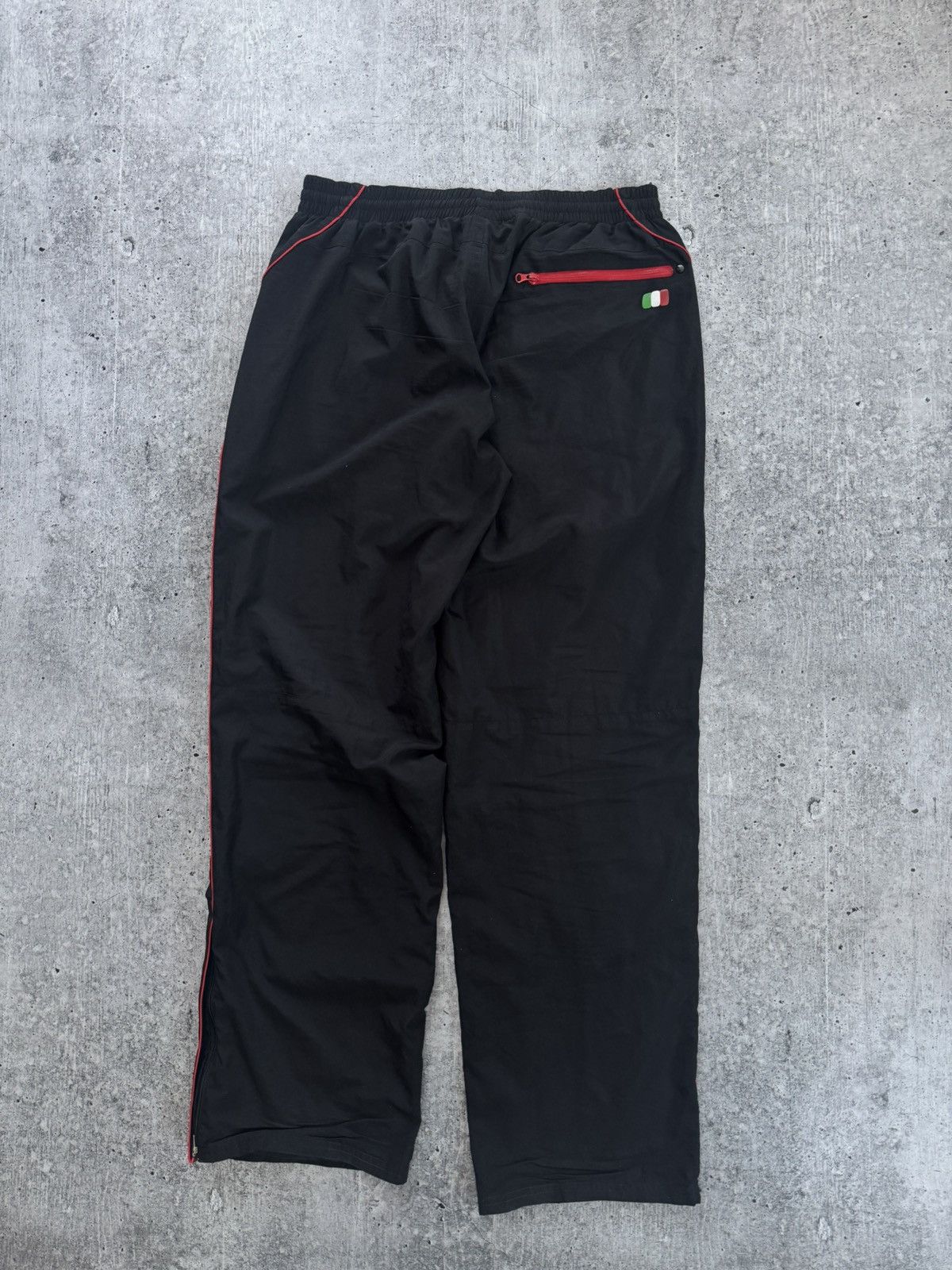 Ferrari × Puma Puma Ferrari Streetwear Trackpants Vintage Joggers Black M Size US 34 / EU 50 - 5 Thumbnail