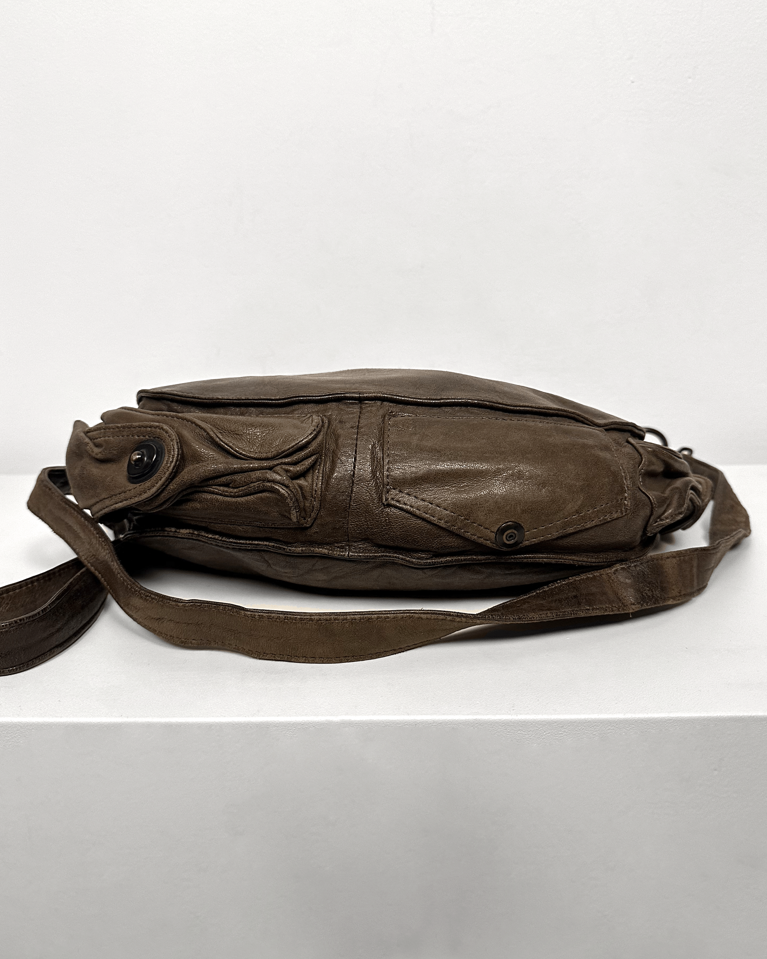 Julius Julius Leather Gas Mask Crossbody Messenger Bag Size ONE SIZE - 3 Thumbnail