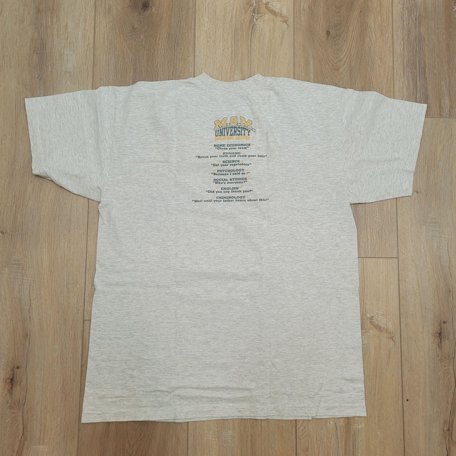 Vintage Vintage 90s MOM University T-Shirt Womens XL 2XL Baggy Size XL / US 12-14 / IT 48-50 - 4 Thumbnail