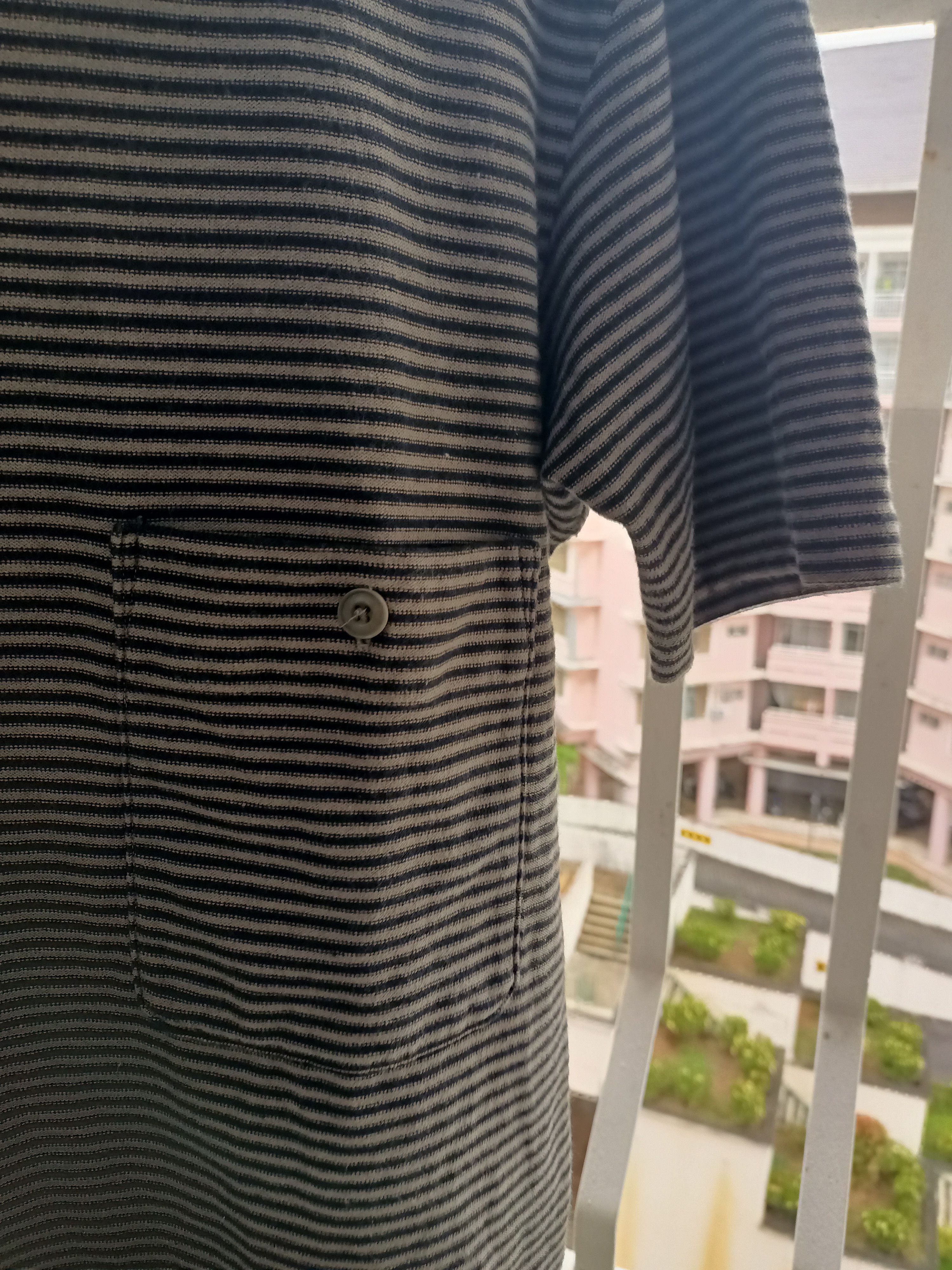 Christophe Lemaire Uniqlo and Lemaire pocket strip t-shirt Size US L / EU 52-54 / 3 - 4 Thumbnail